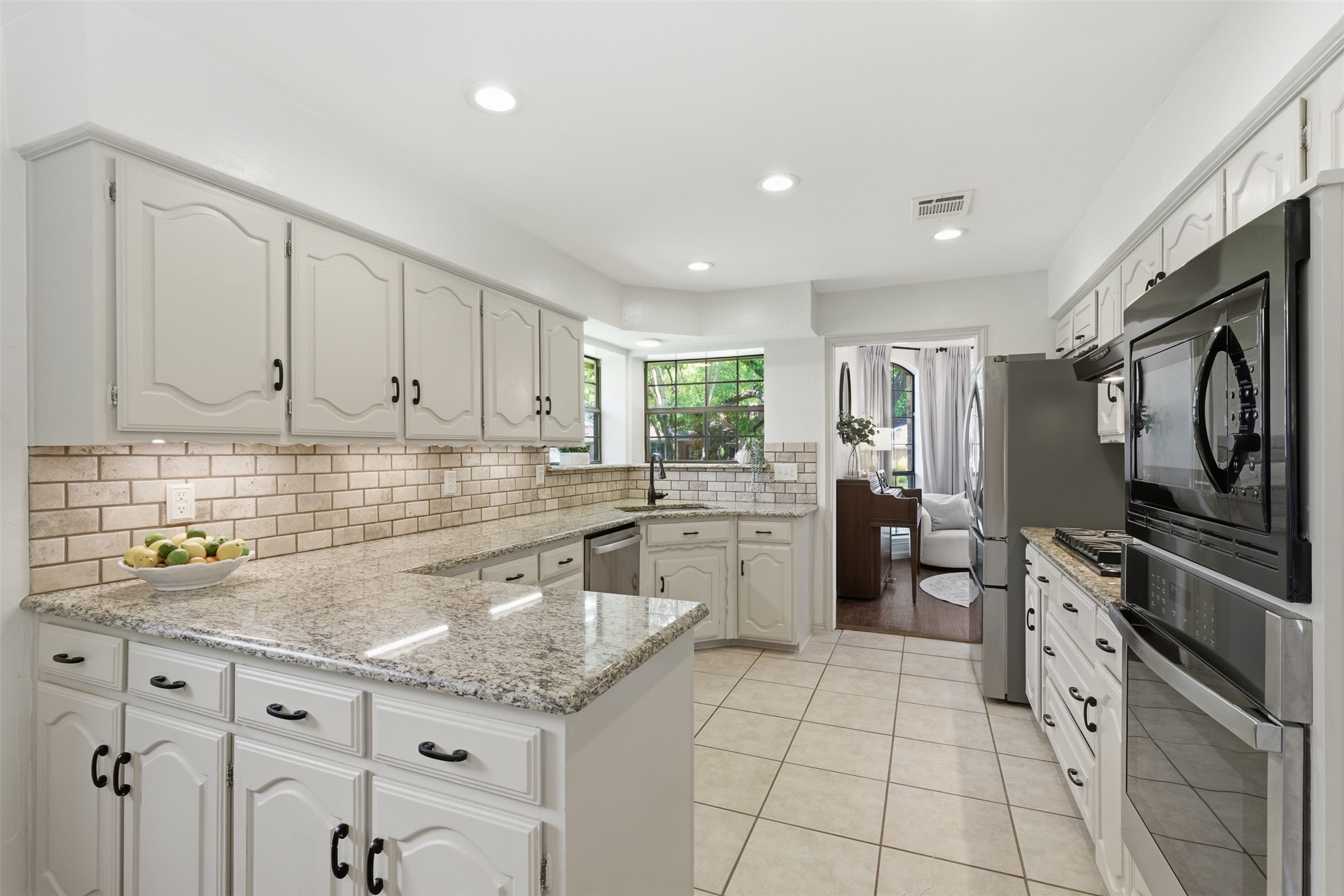 621 Raven Lane