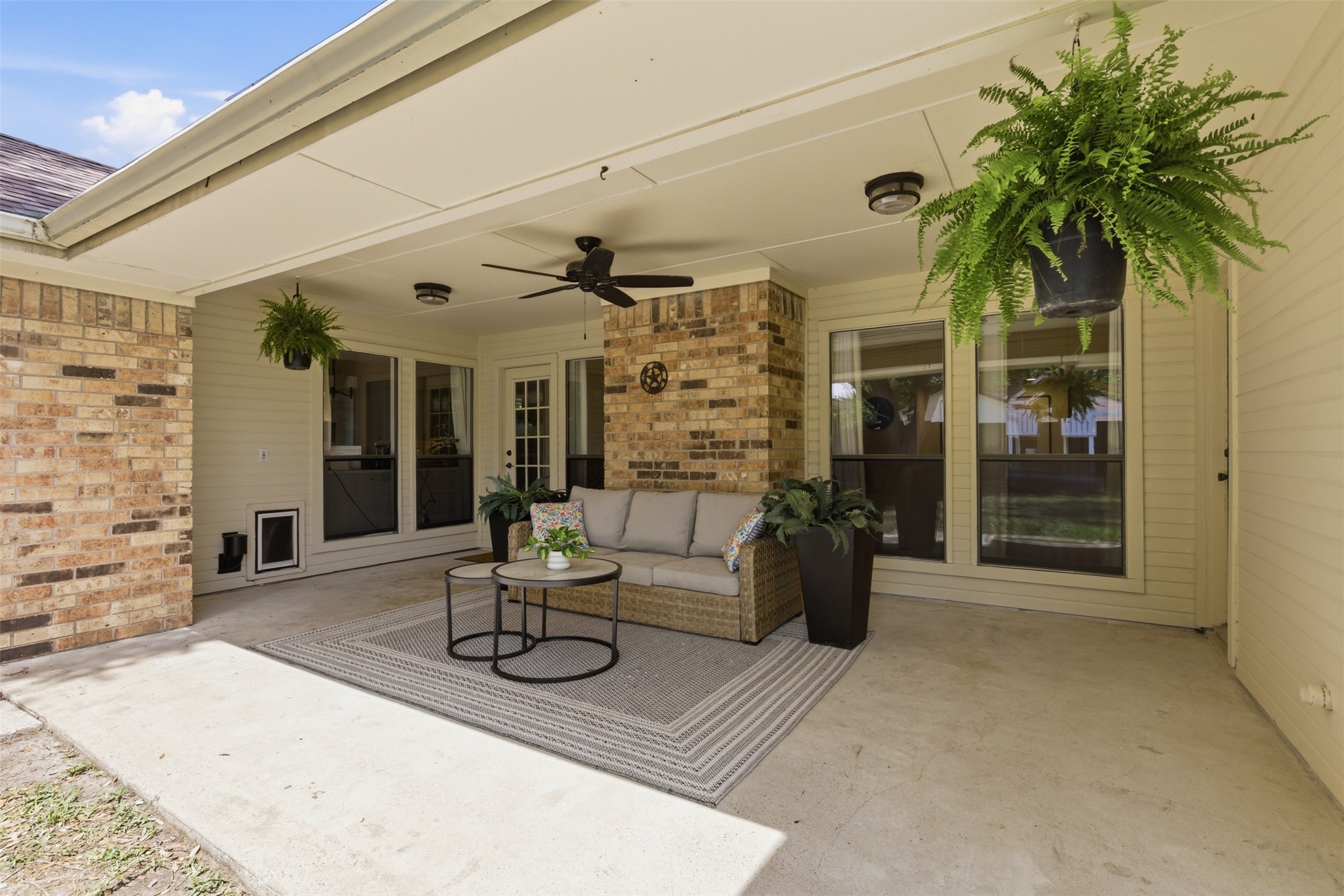 621 Raven Lane