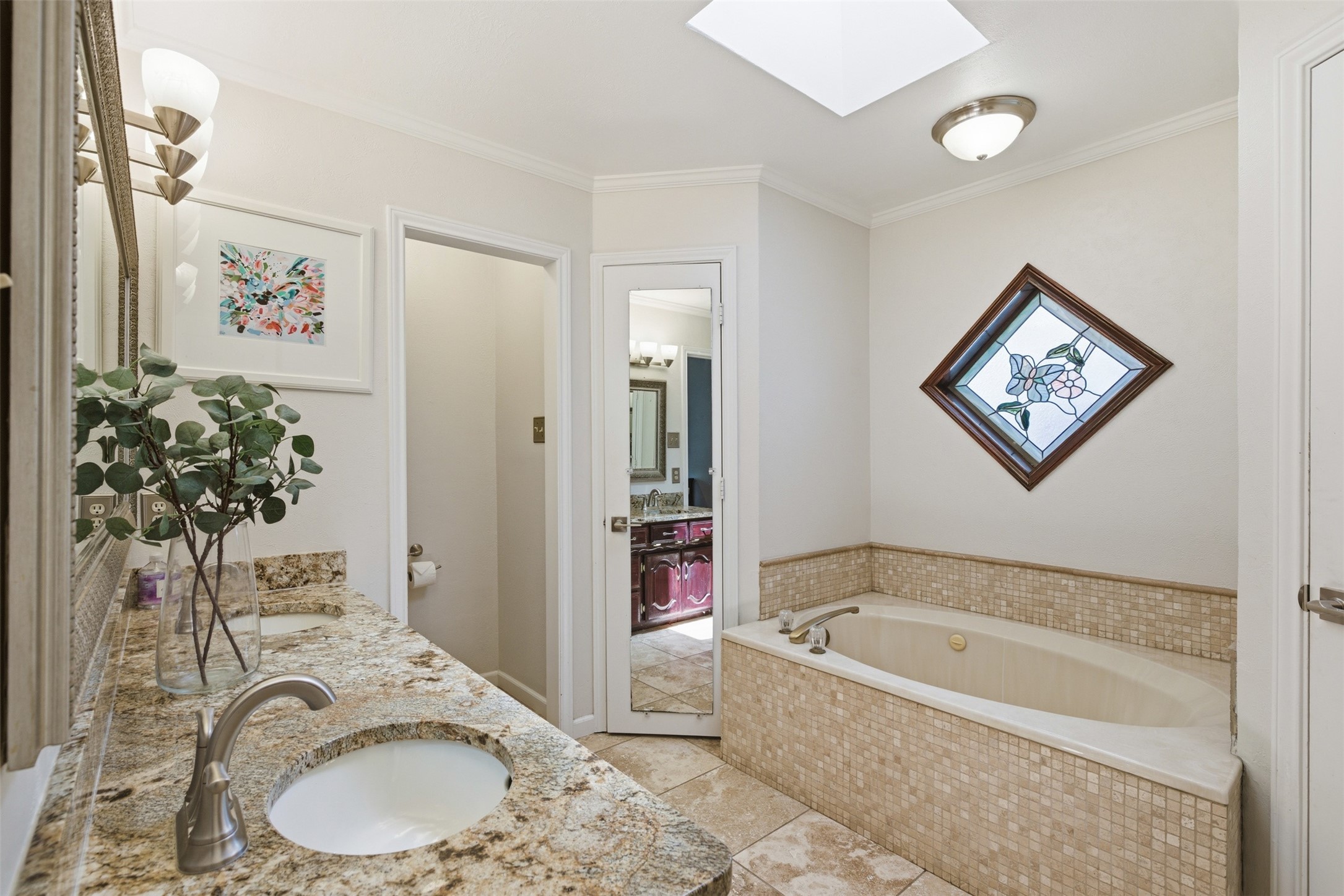 621 Raven Lane