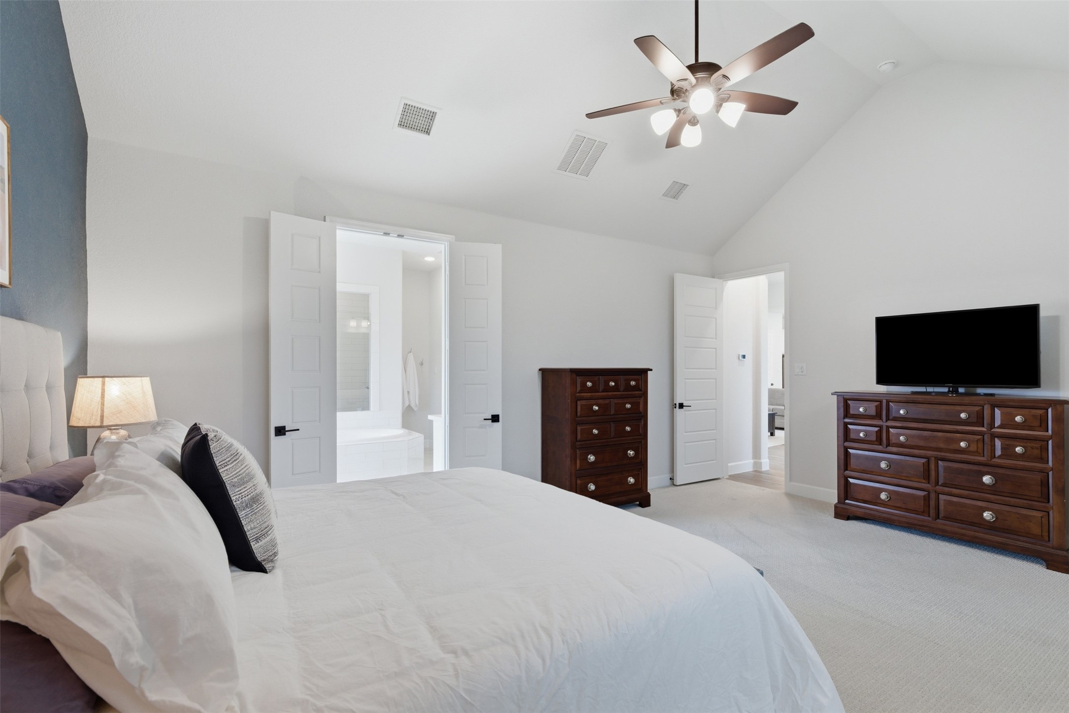 192 Shoreview Drive