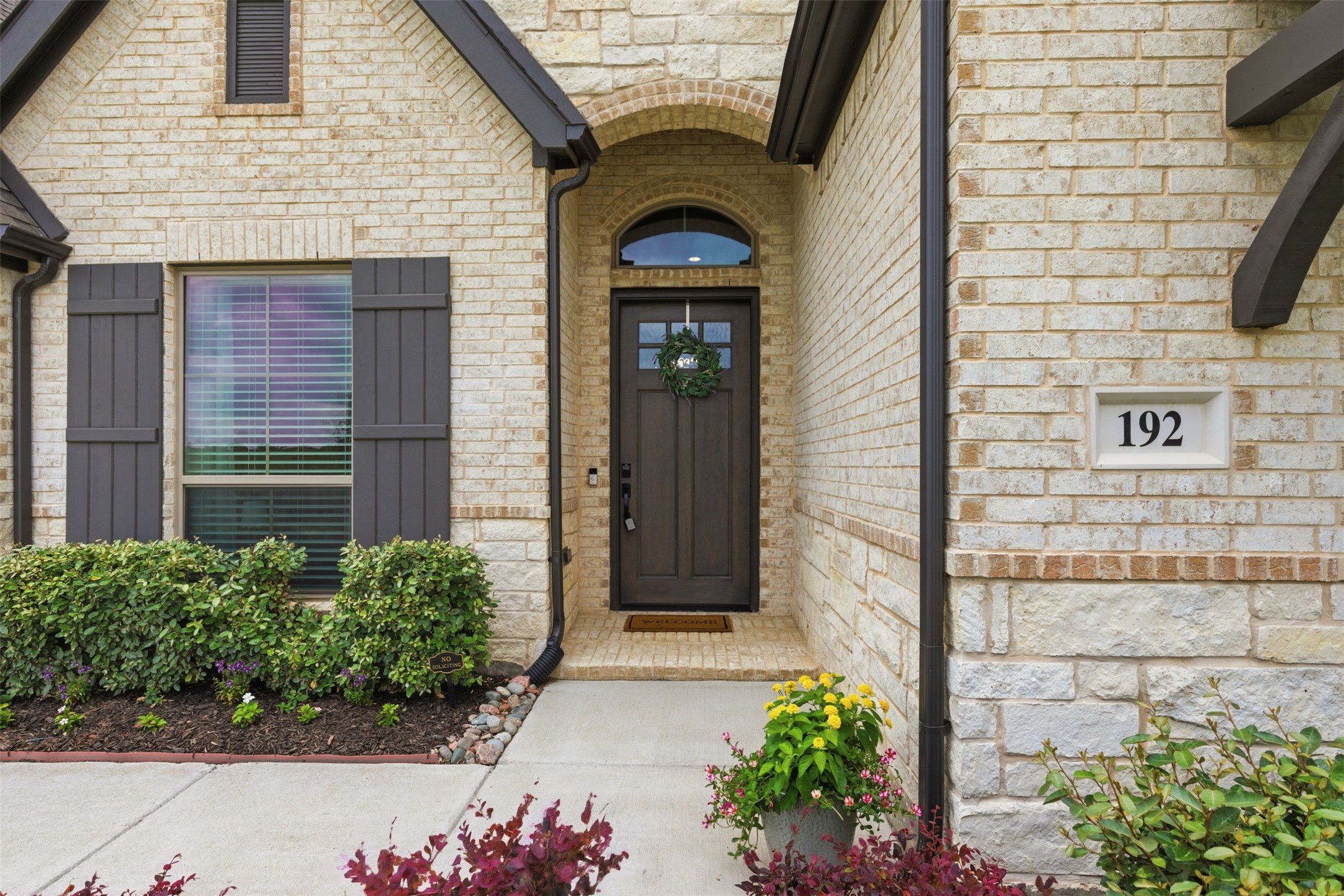 192 Shoreview Drive