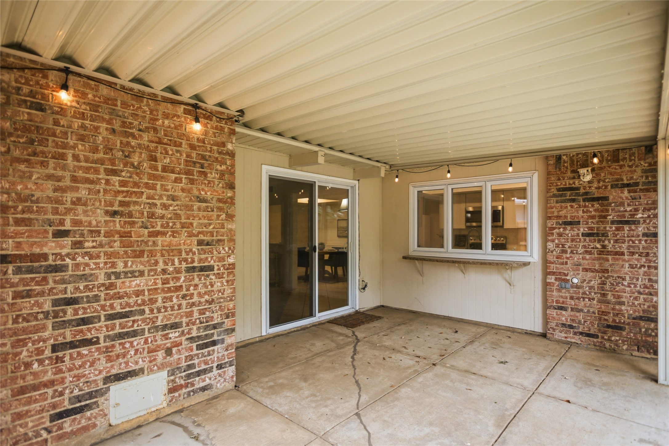 1811 Addington Drive