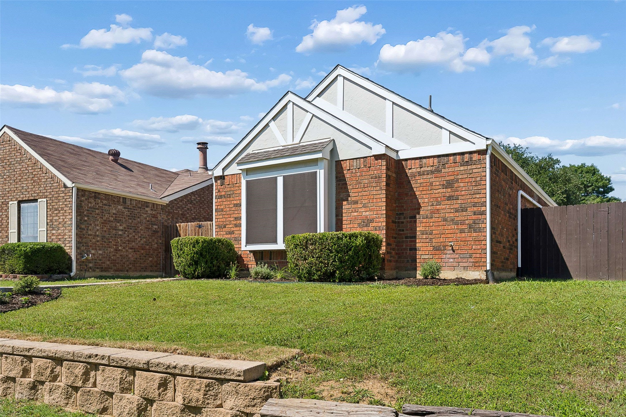 213 Teakwood Lane