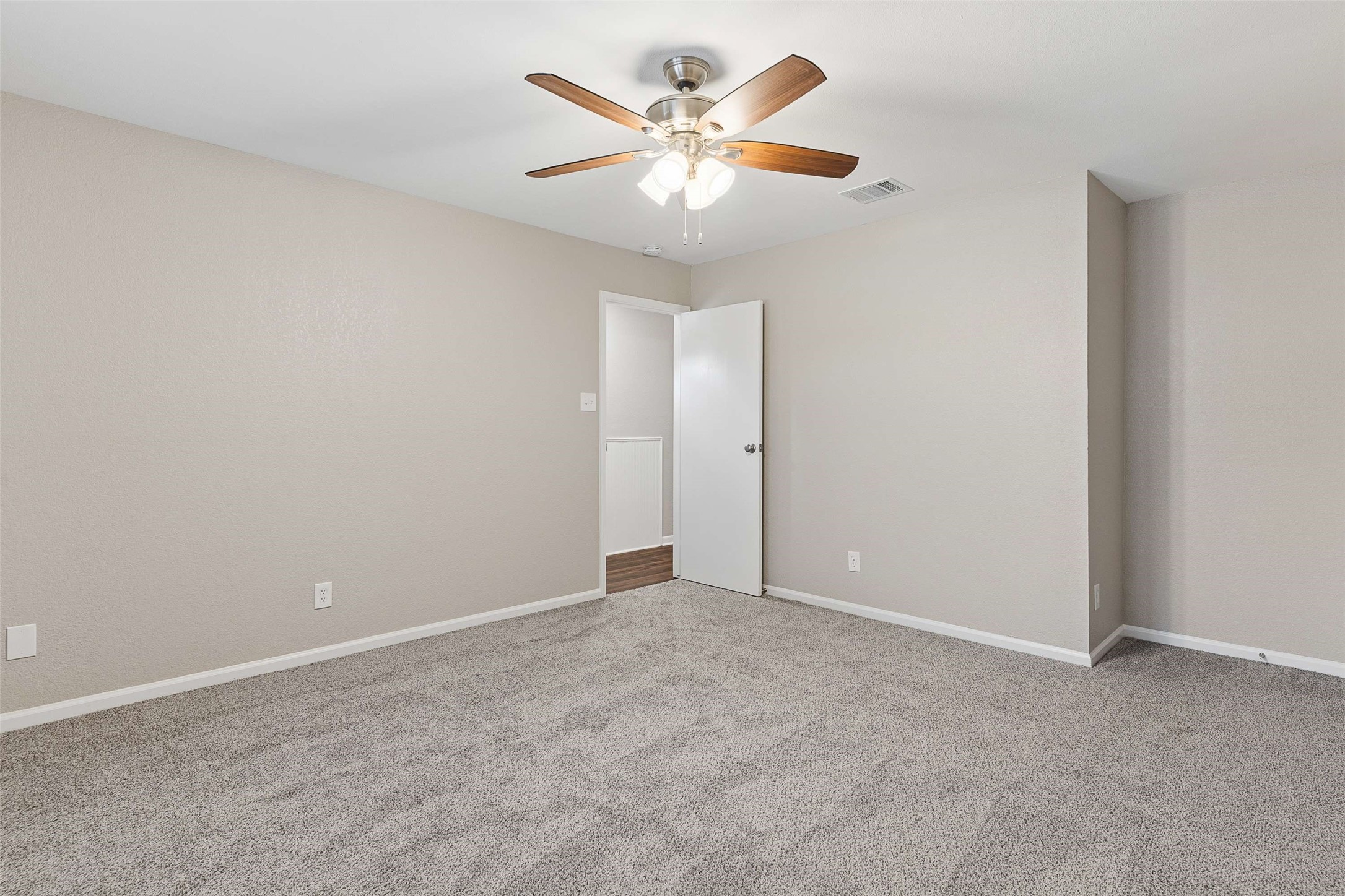 213 Teakwood Lane
