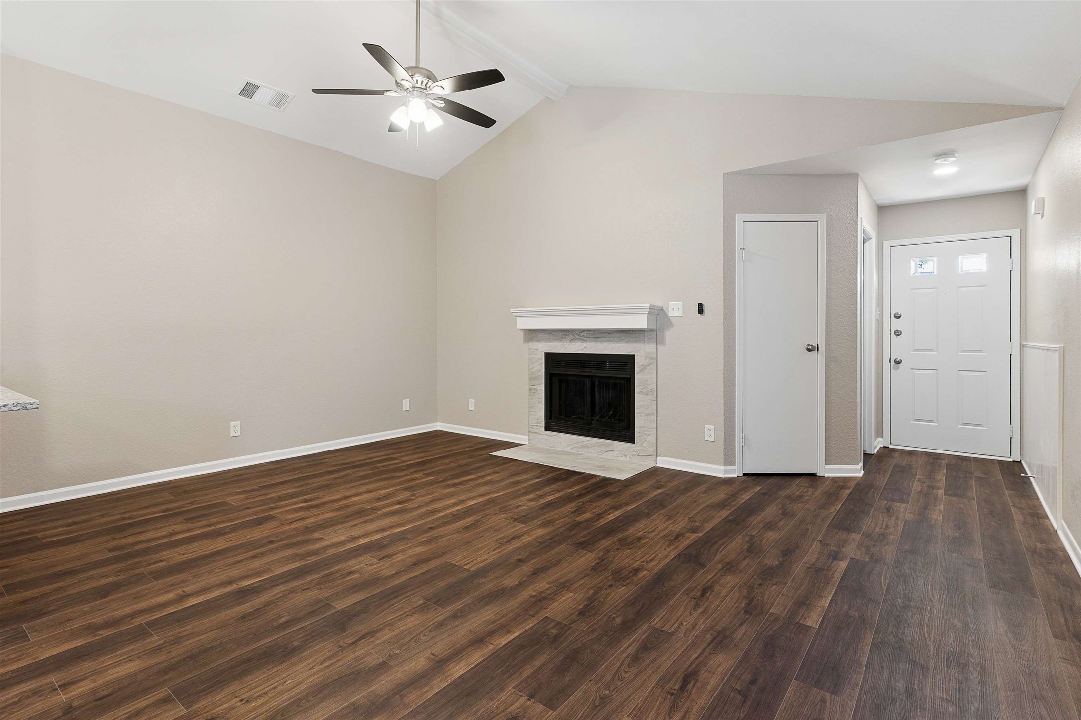 213 Teakwood Lane