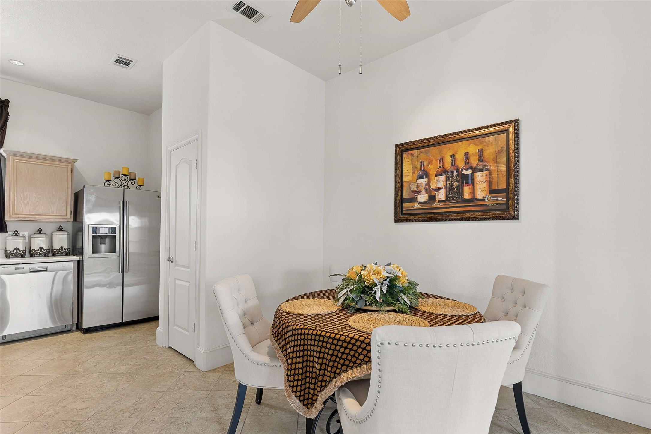 672 Raintree Circle