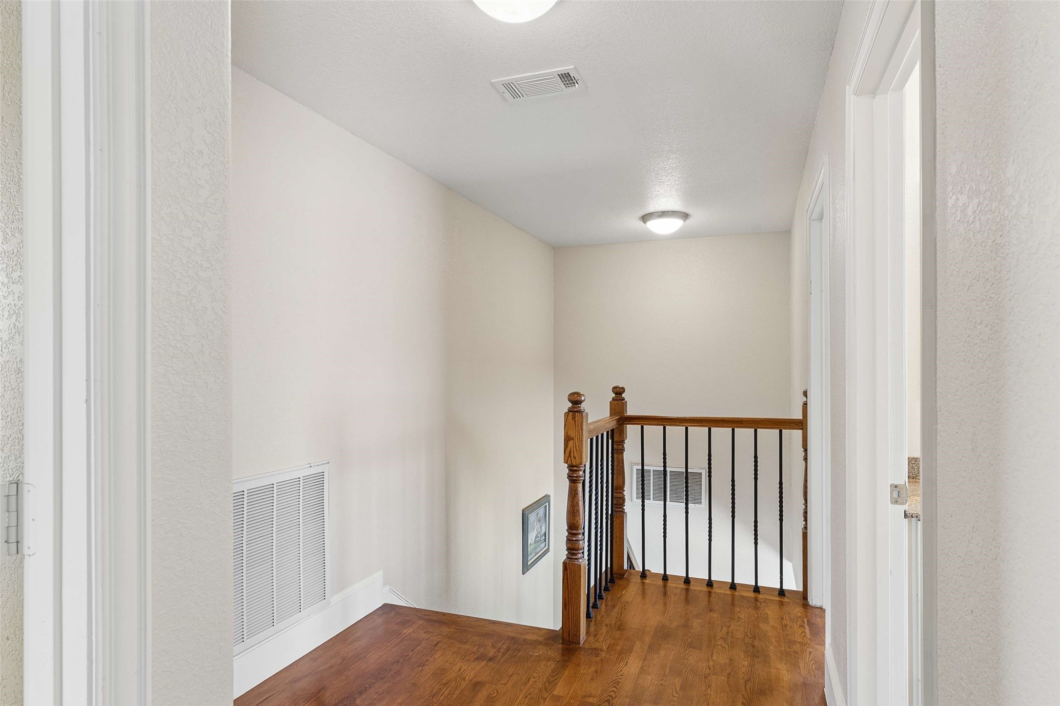 672 Raintree Circle