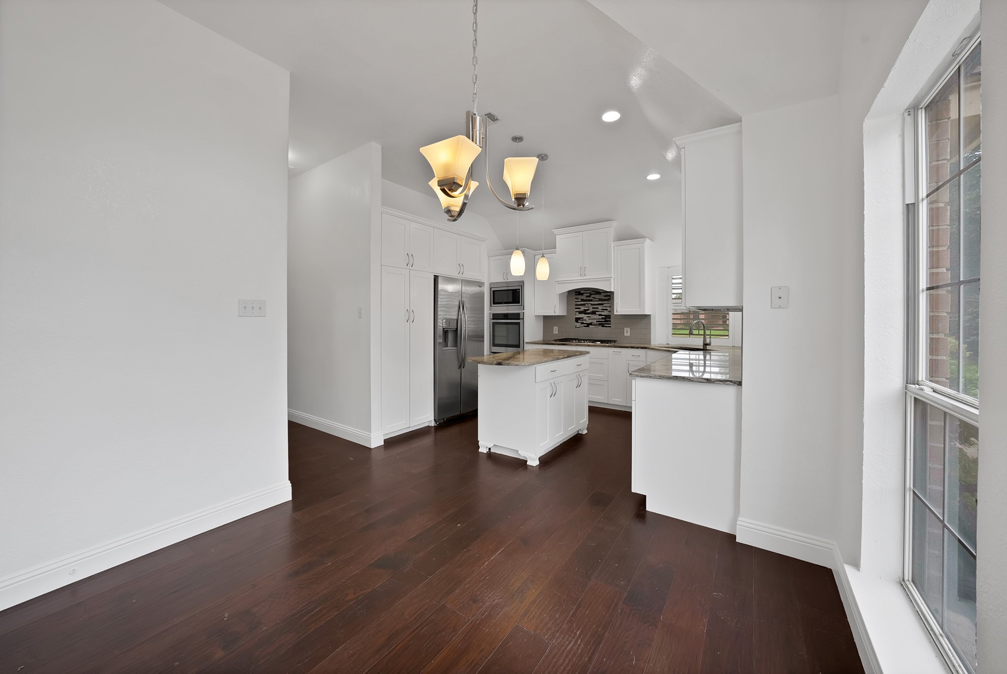 7605 Bridlewood Court