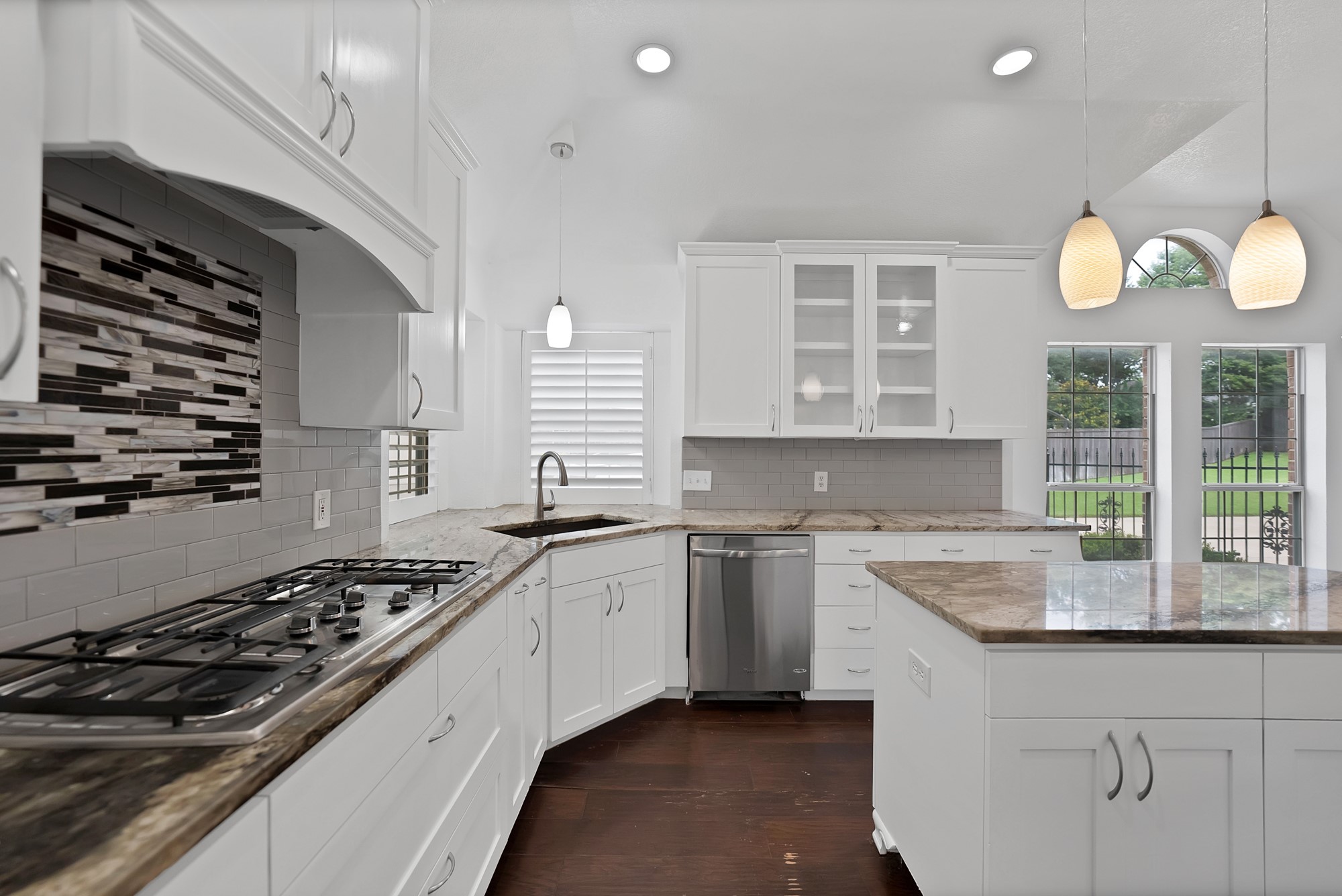 7605 Bridlewood Court