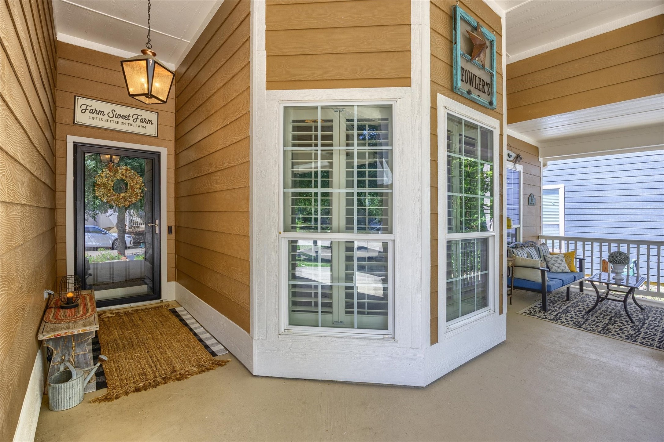 1812 Azalea Drive