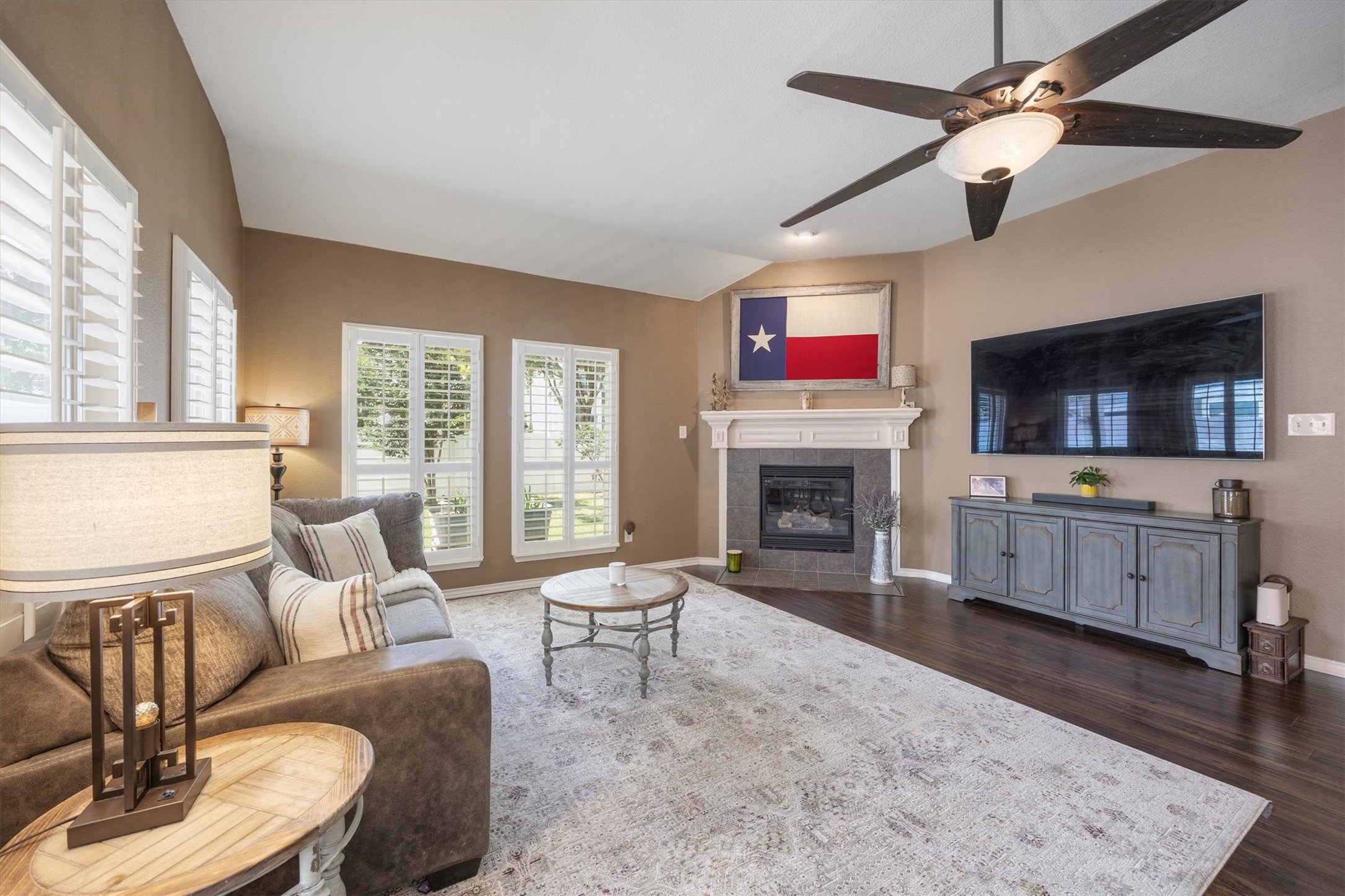 1812 Azalea Drive