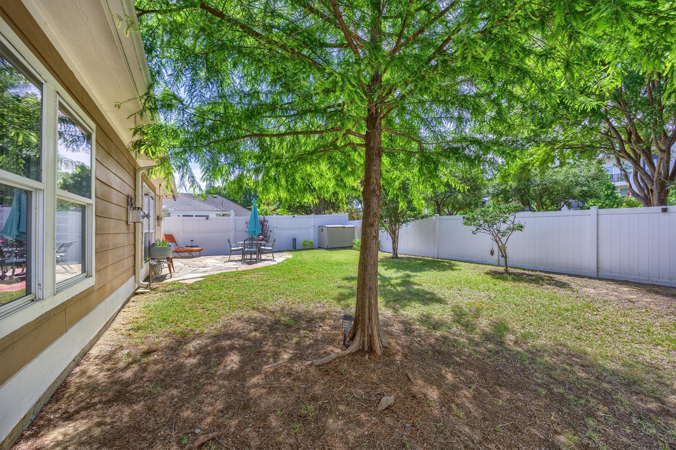 1812 Azalea Drive