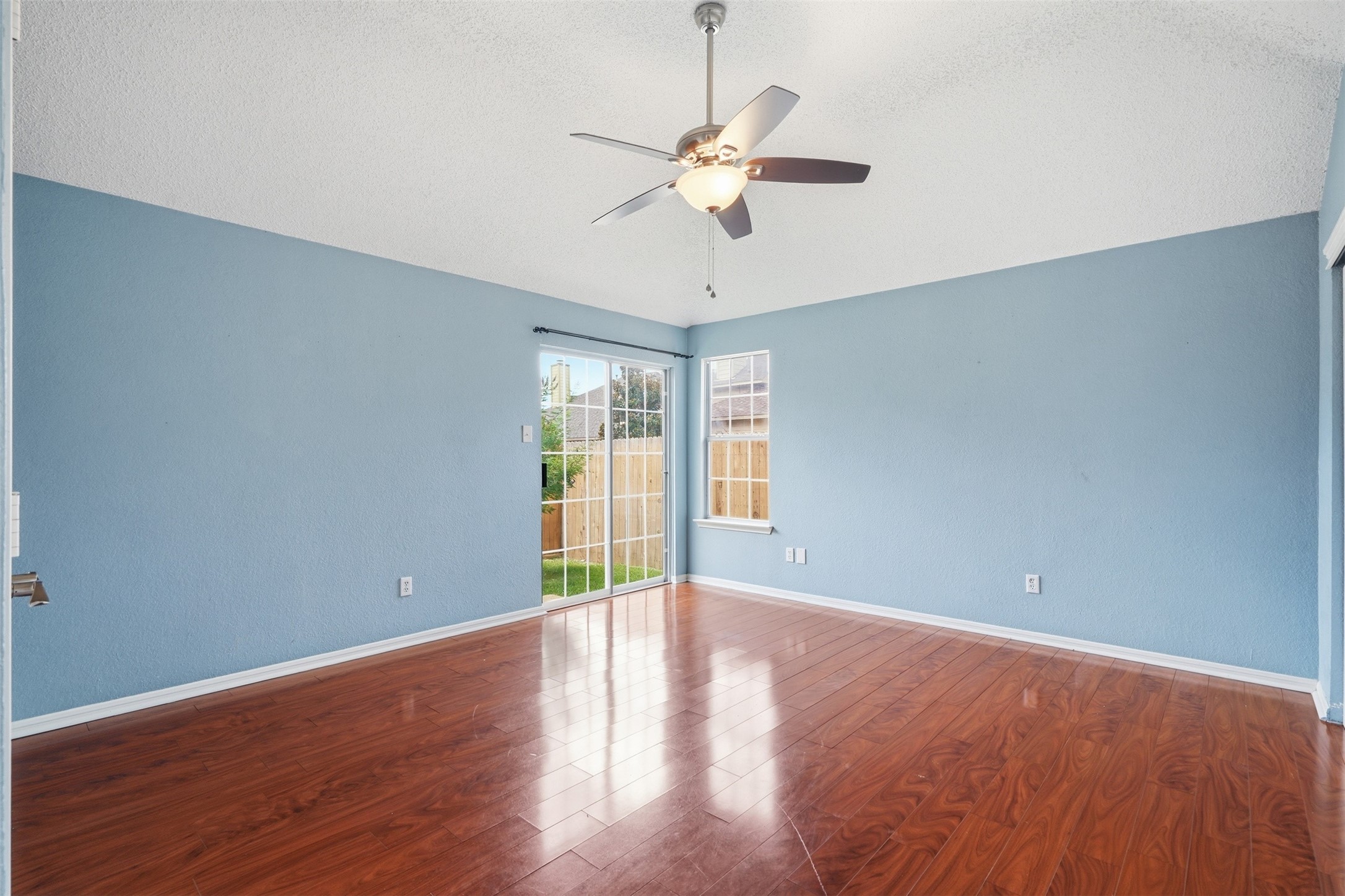 313 Pecos Trail