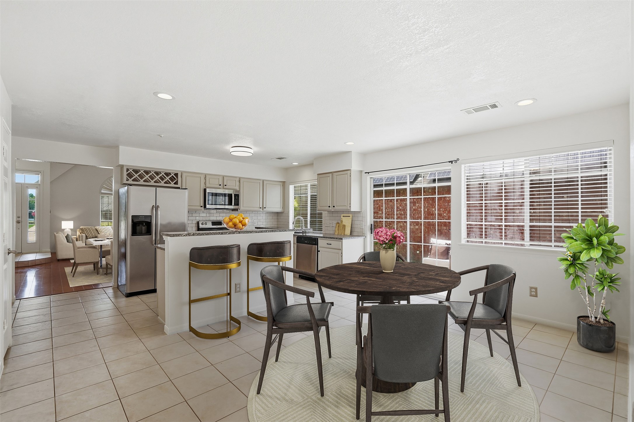 313 Pecos Trail