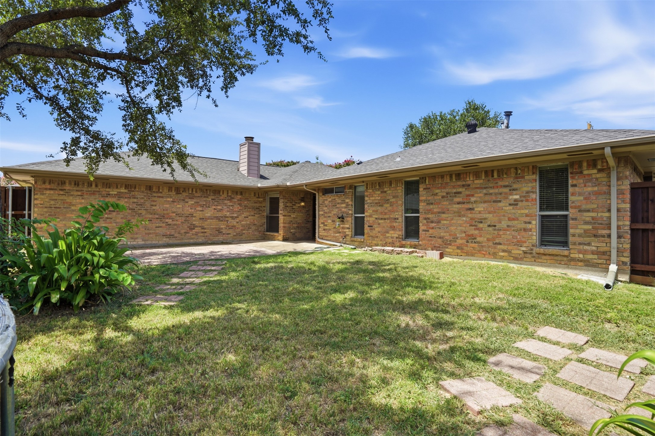 1000 Lexington Drive