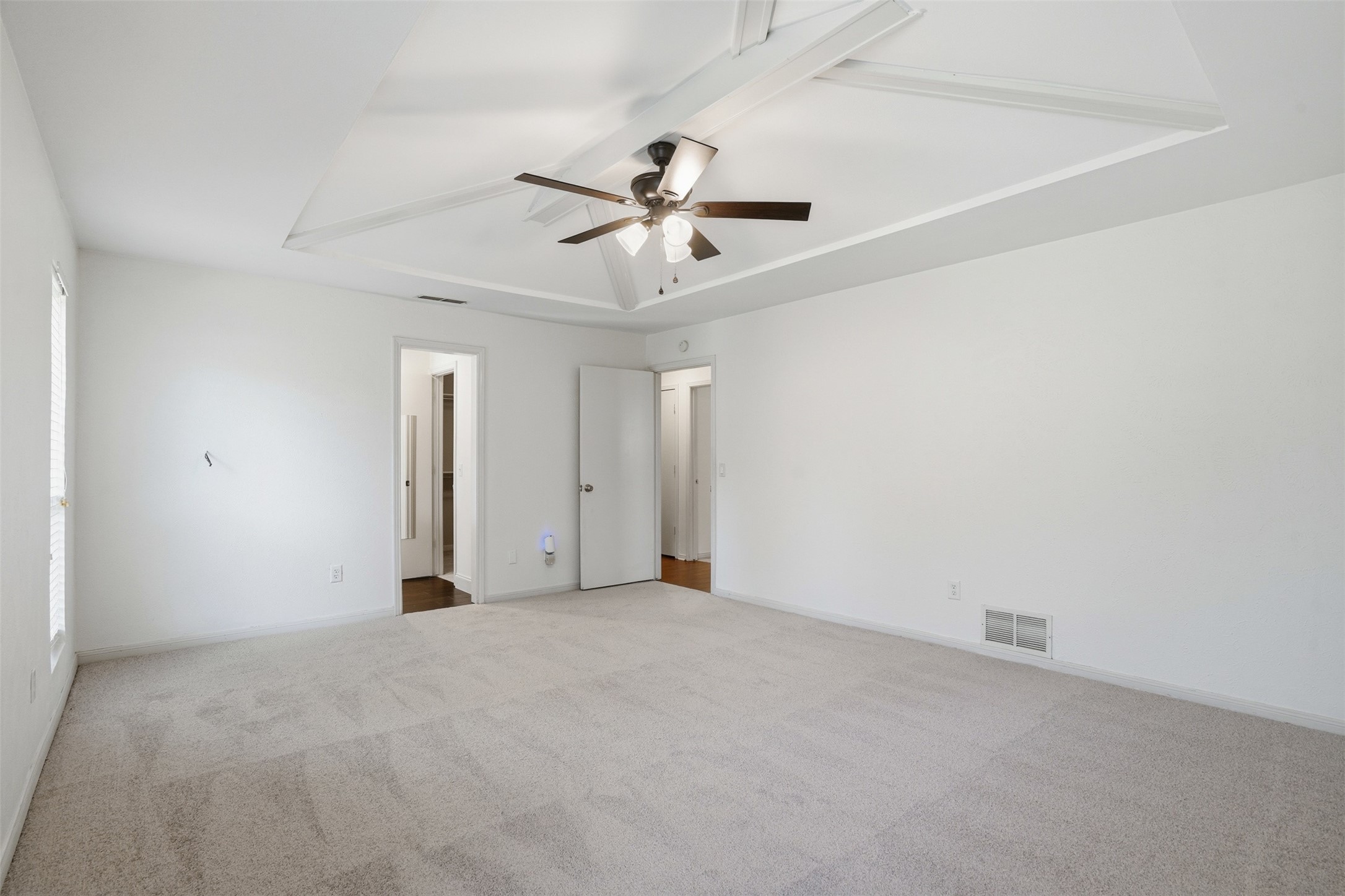 1000 Lexington Drive