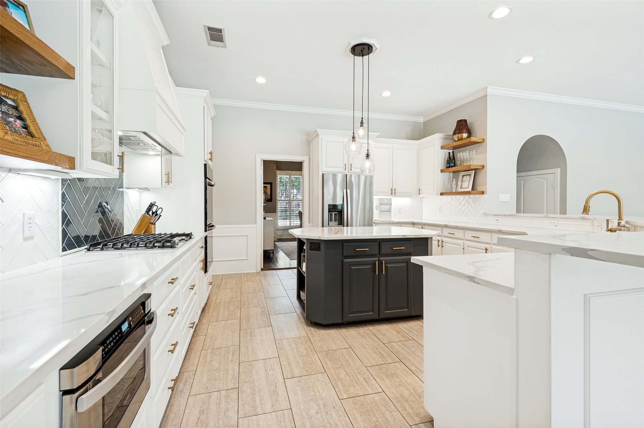 261 Candlelight Cove