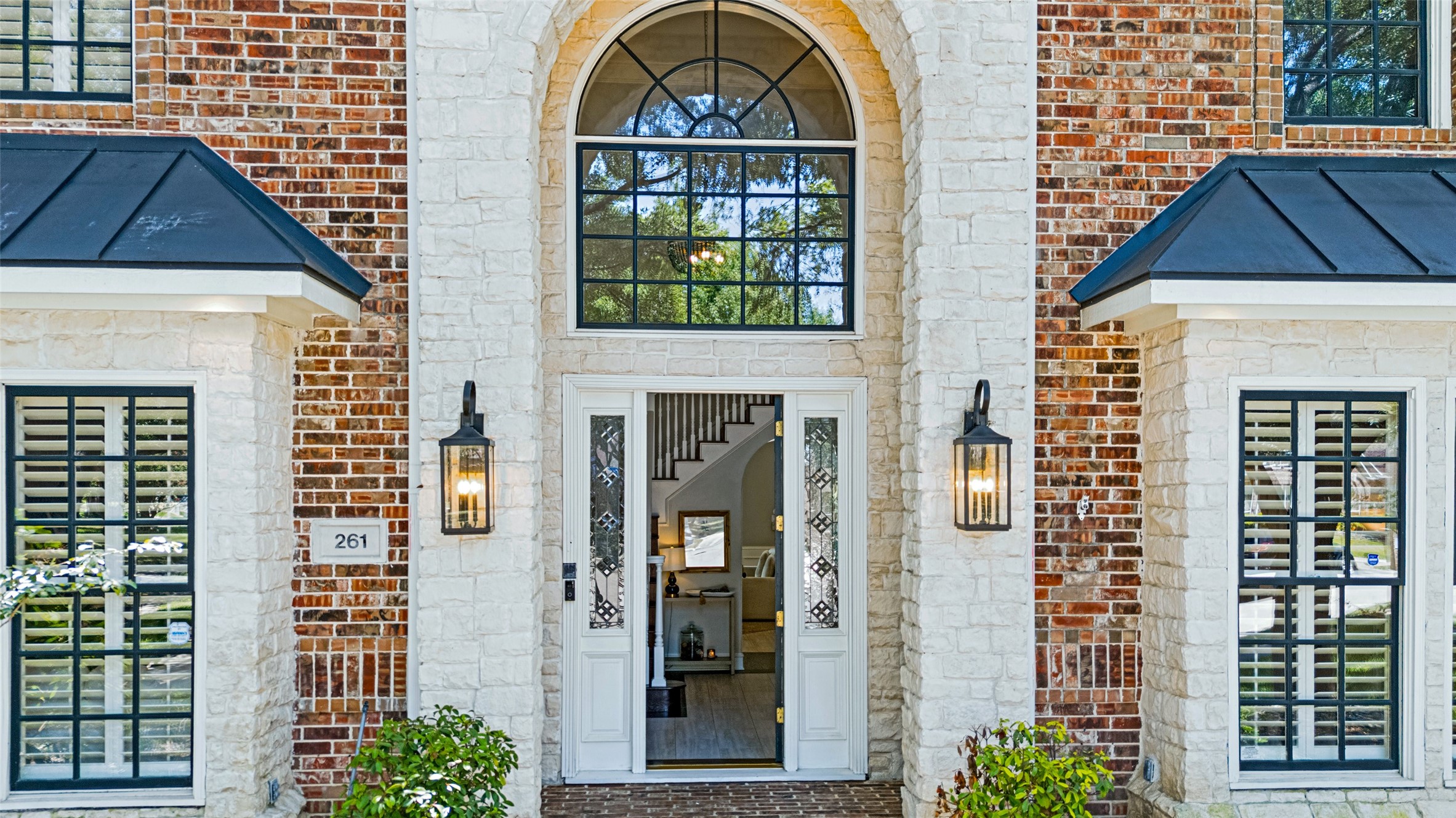 261 Candlelight Cove