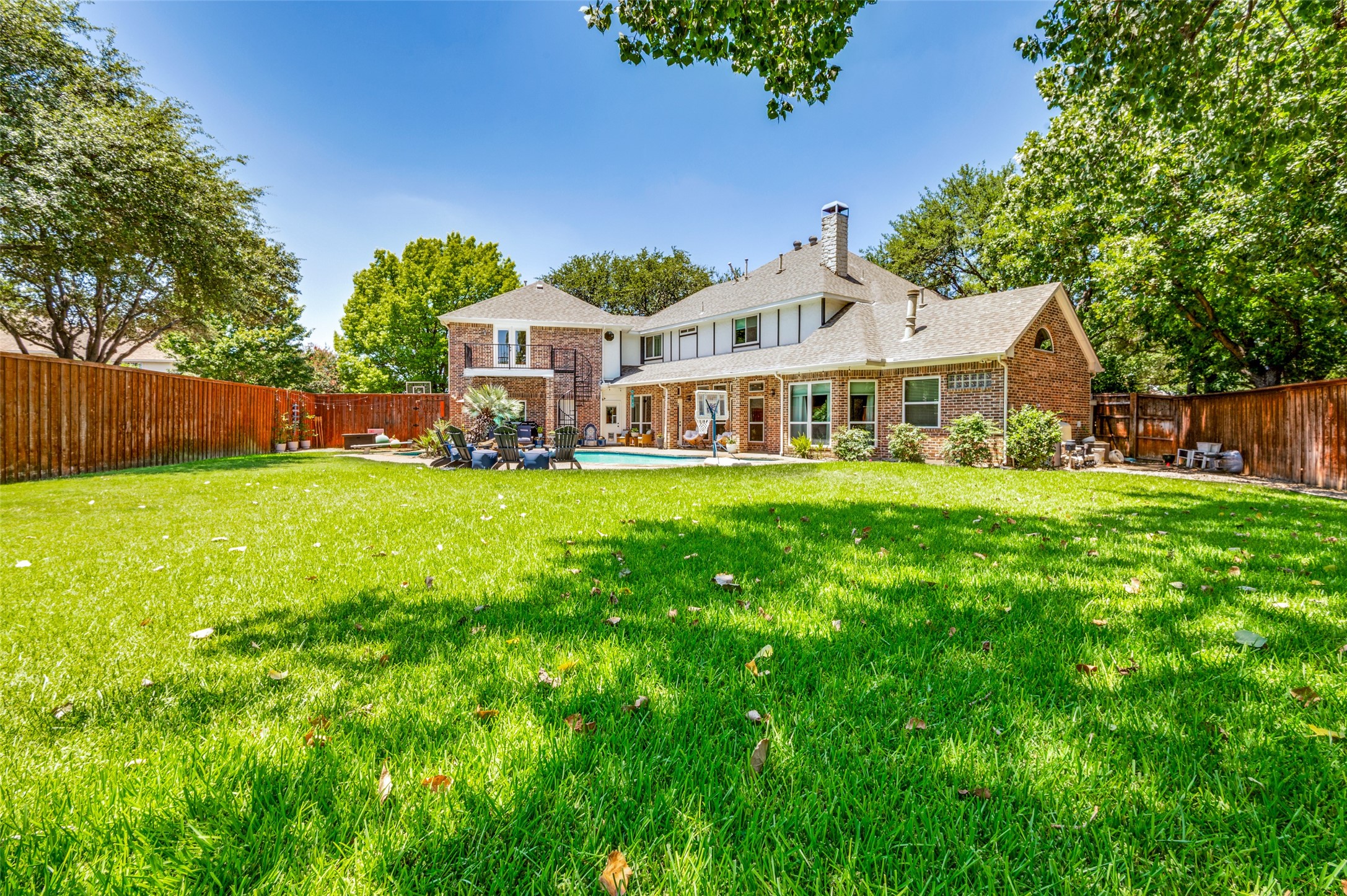 261 Candlelight Cove