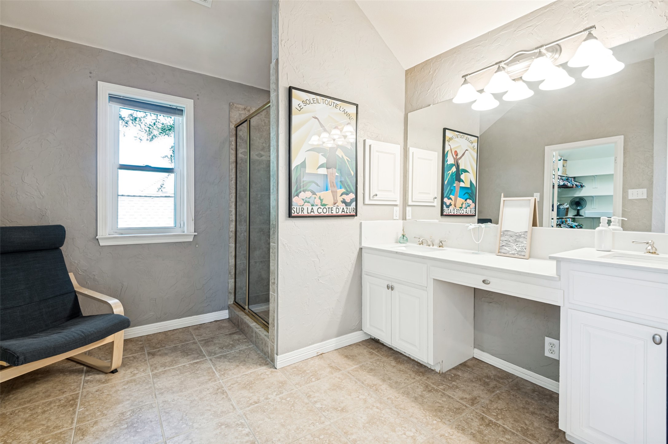 261 Candlelight Cove