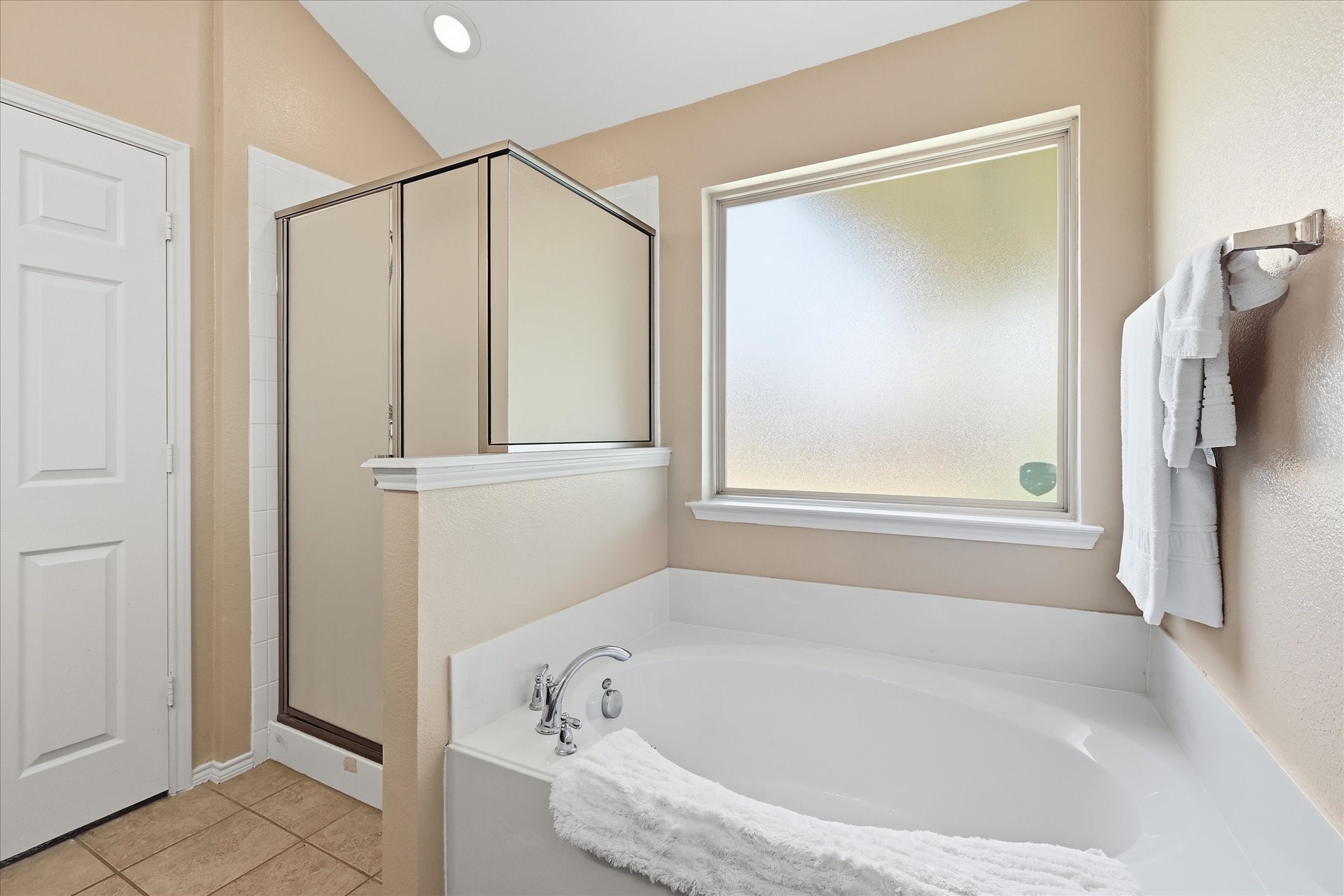 8845 Golden Sunset Trail