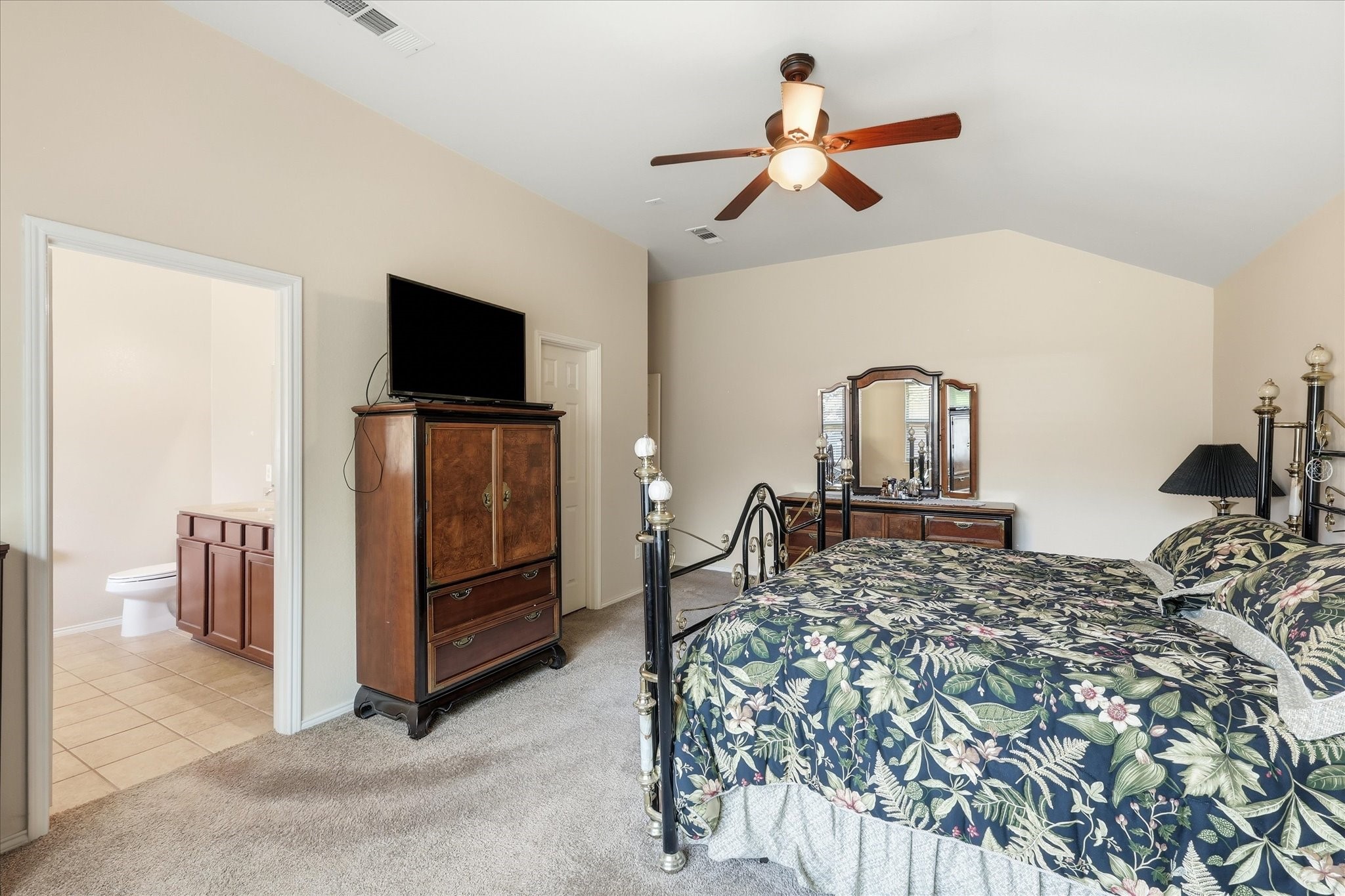 8845 Golden Sunset Trail
