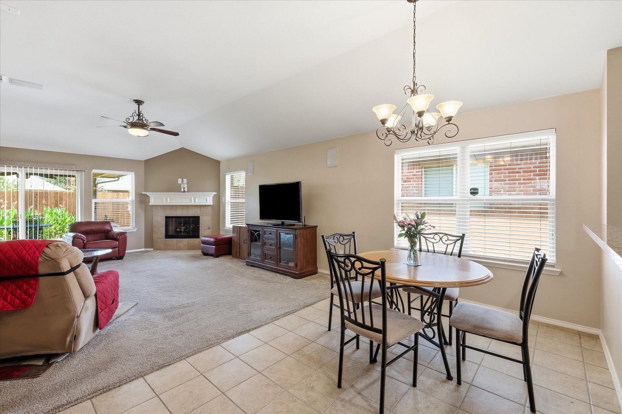 8845 Golden Sunset Trail