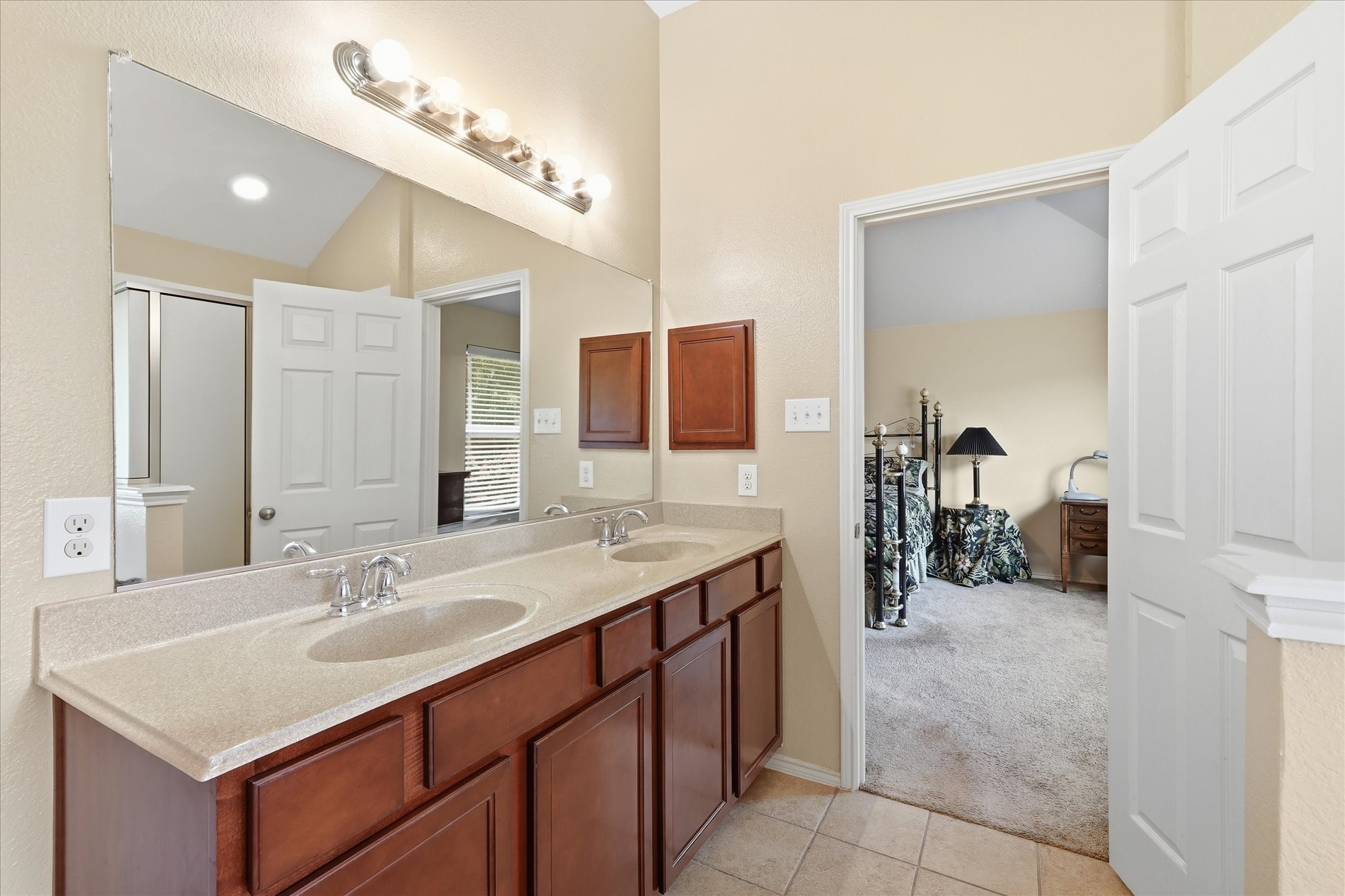 8845 Golden Sunset Trail