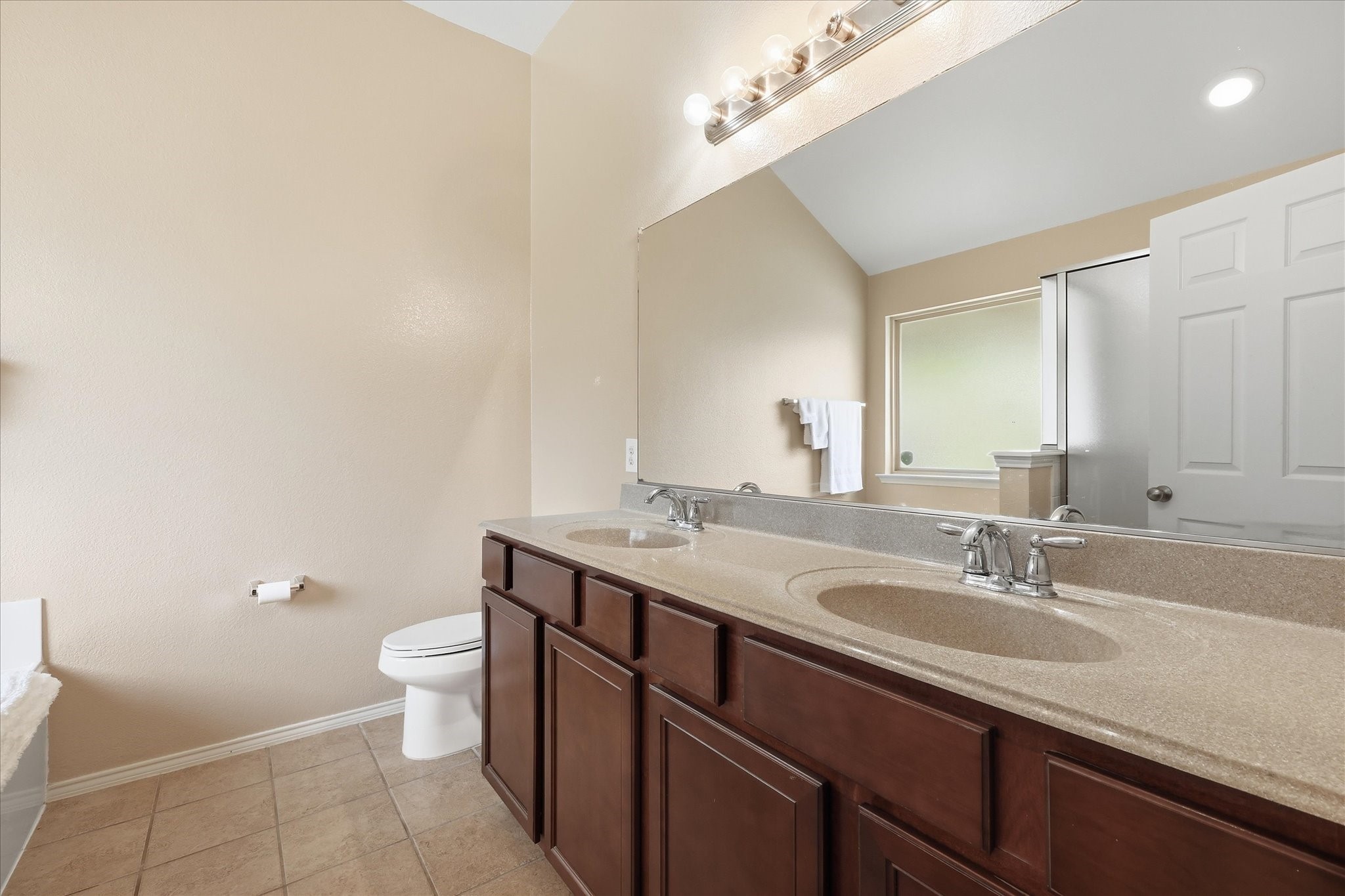 8845 Golden Sunset Trail