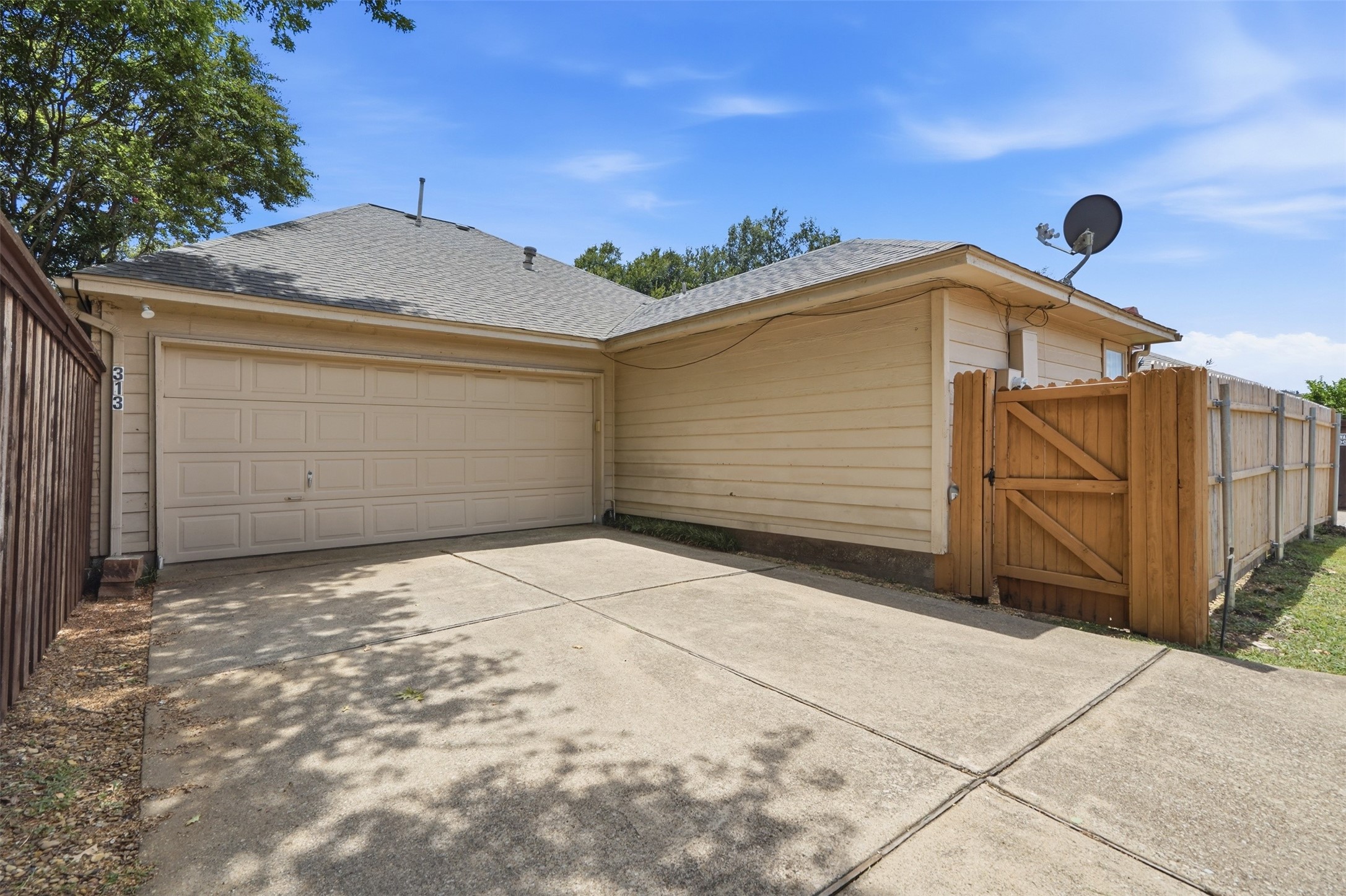 313 Pecos Drive