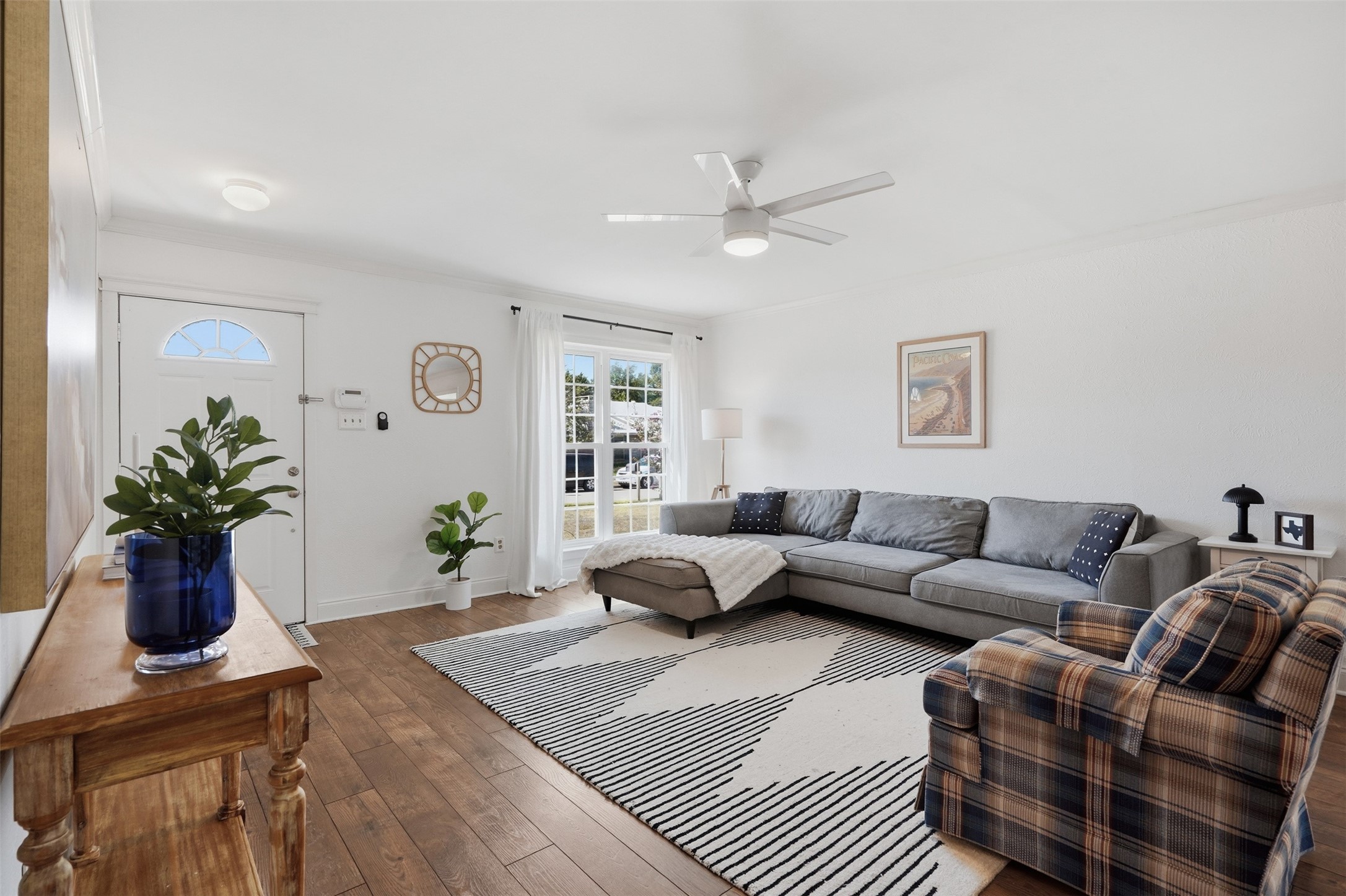 761 Mockingbird Drive