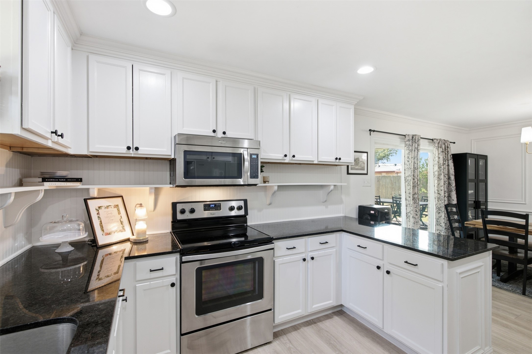 433 La Salle Drive