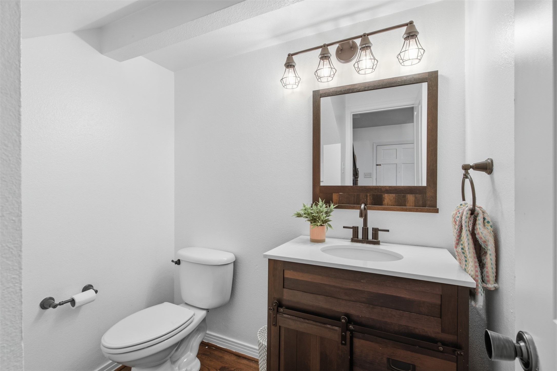 6355 Oriole Drive 6355