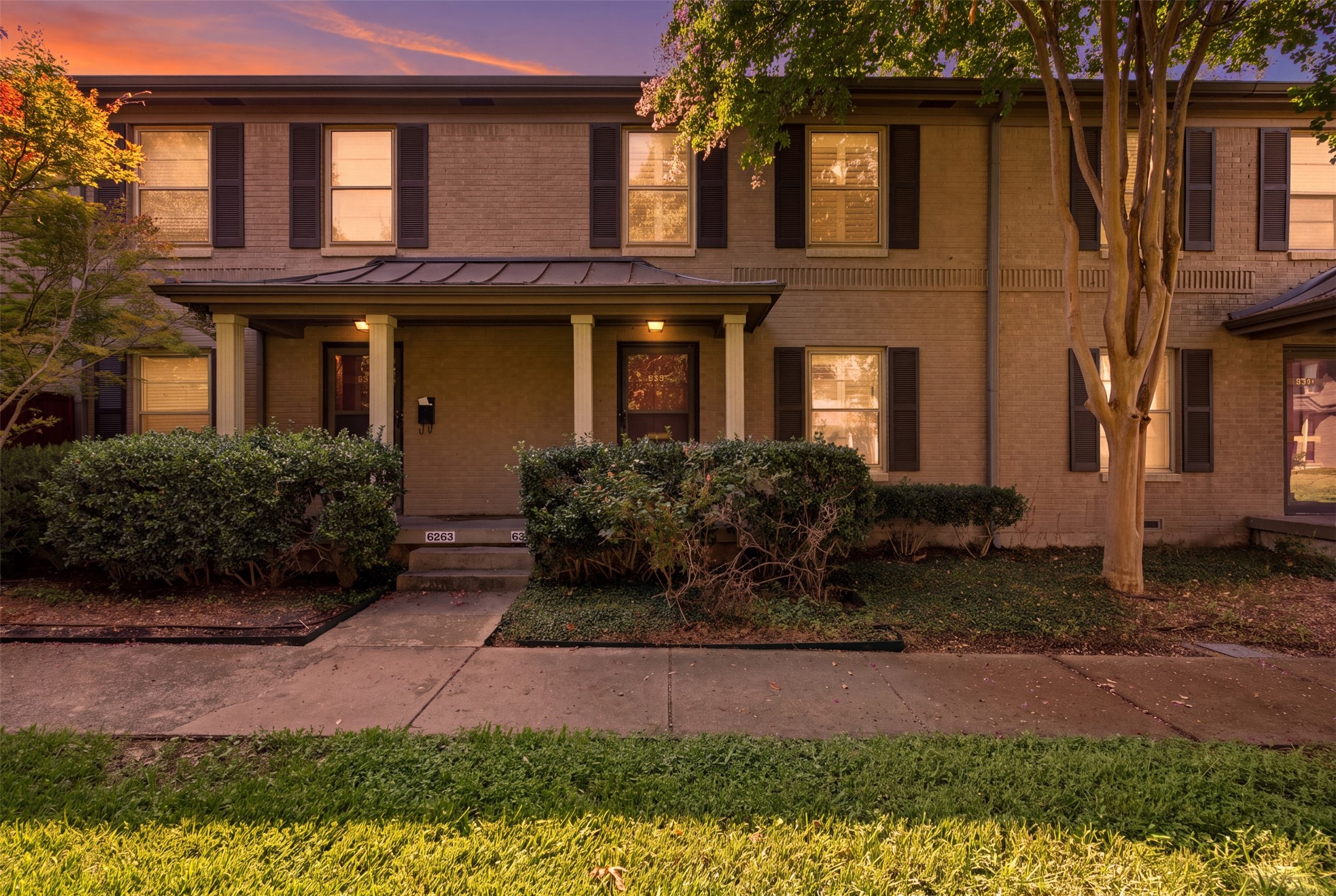 6355 Oriole Drive 6355