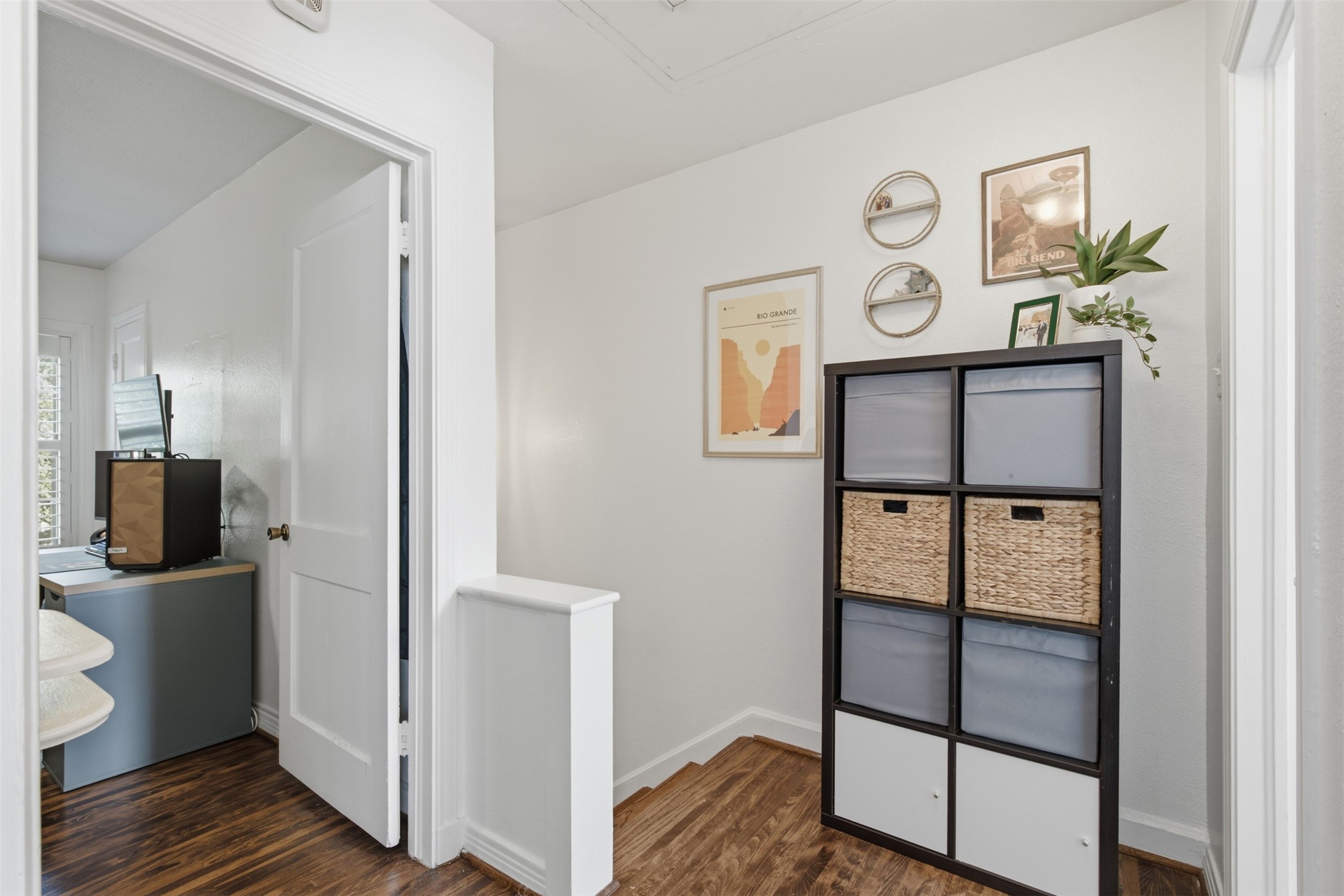 6355 Oriole Drive 6355
