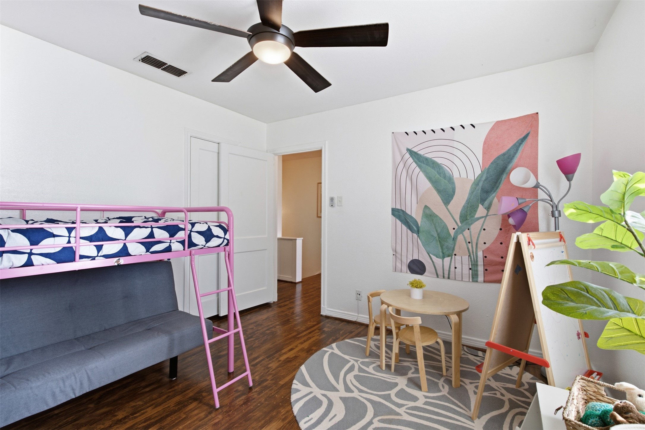 6355 Oriole Drive 6355