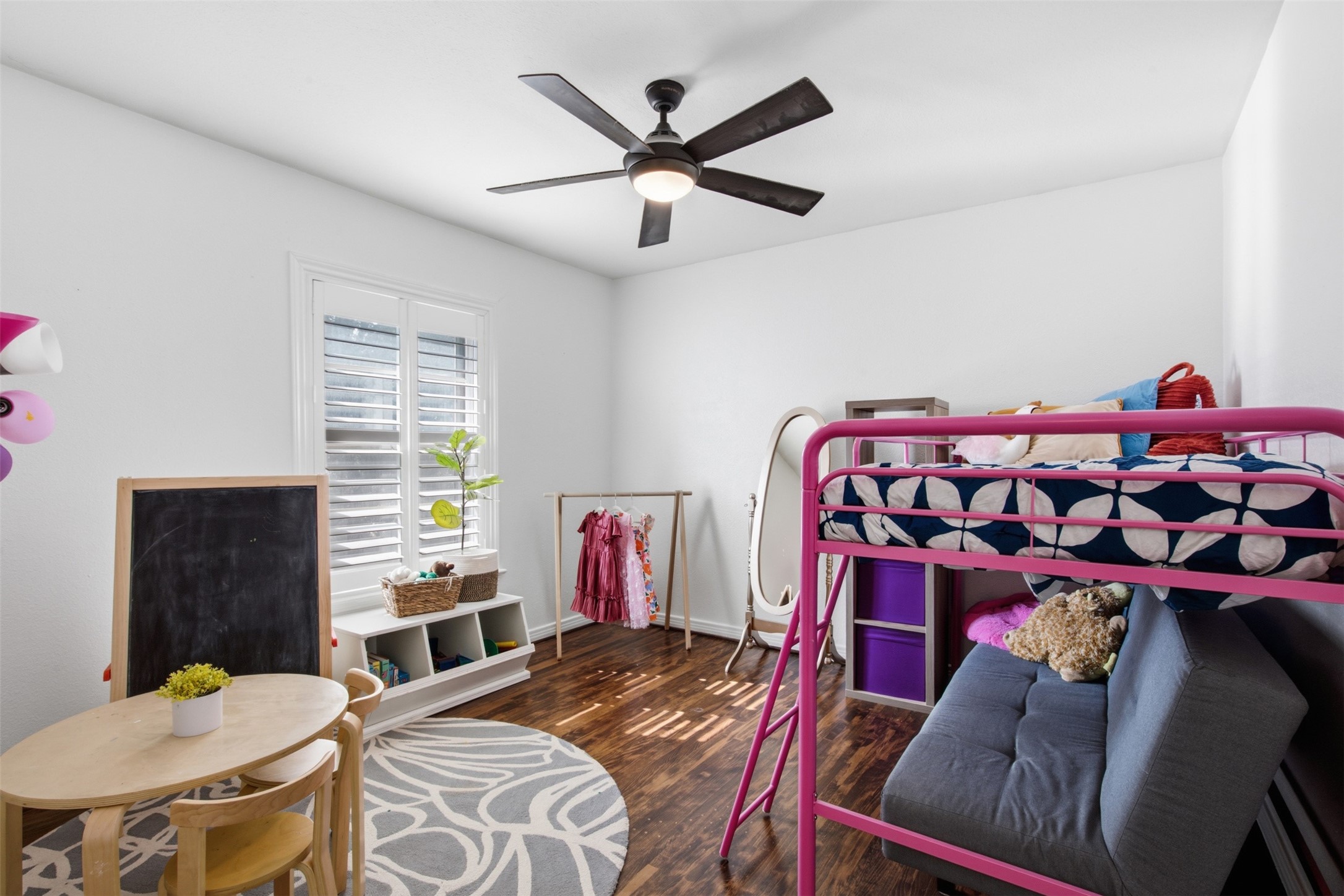 6355 Oriole Drive 6355