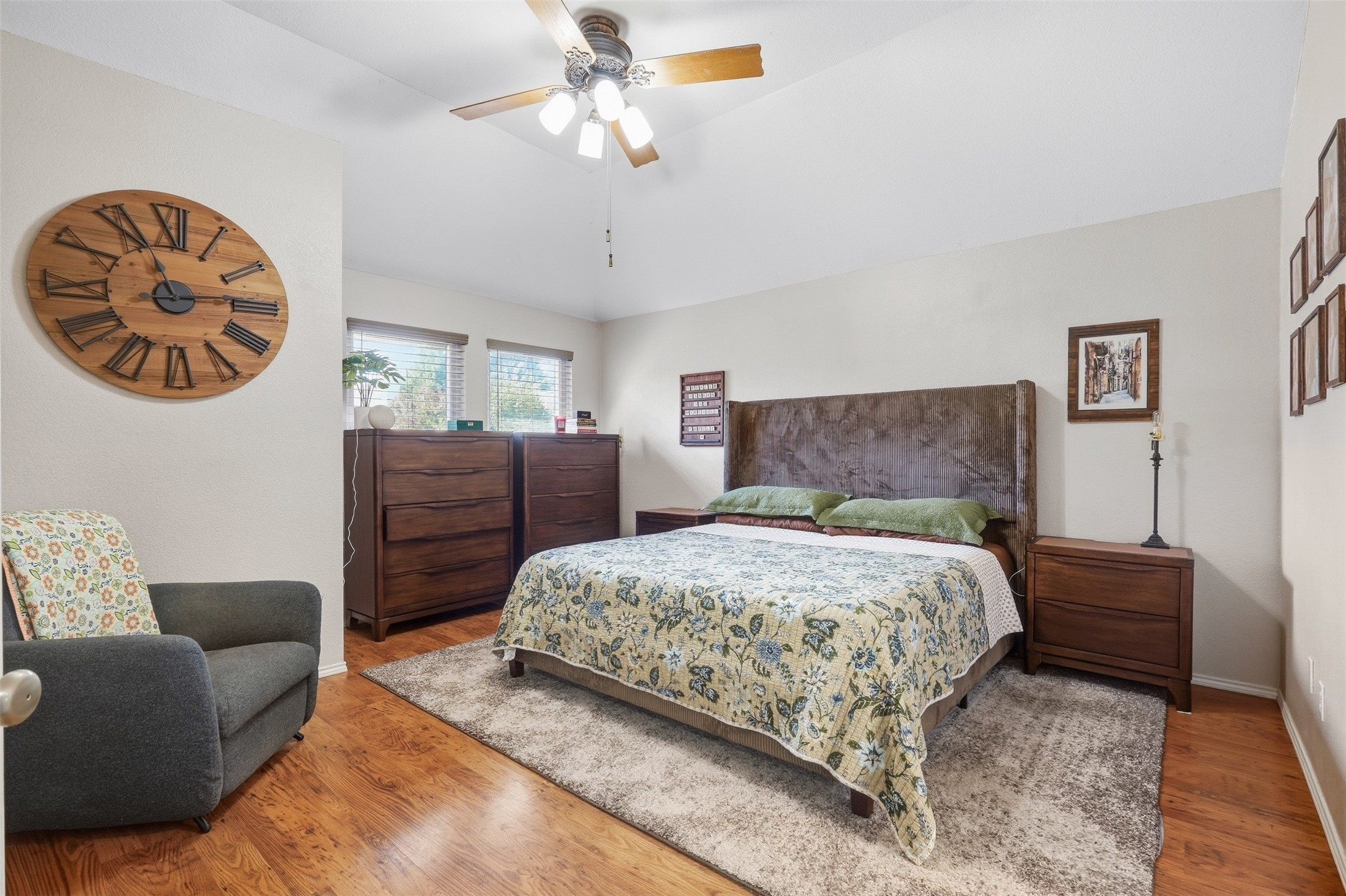 1930 Livingston Lane