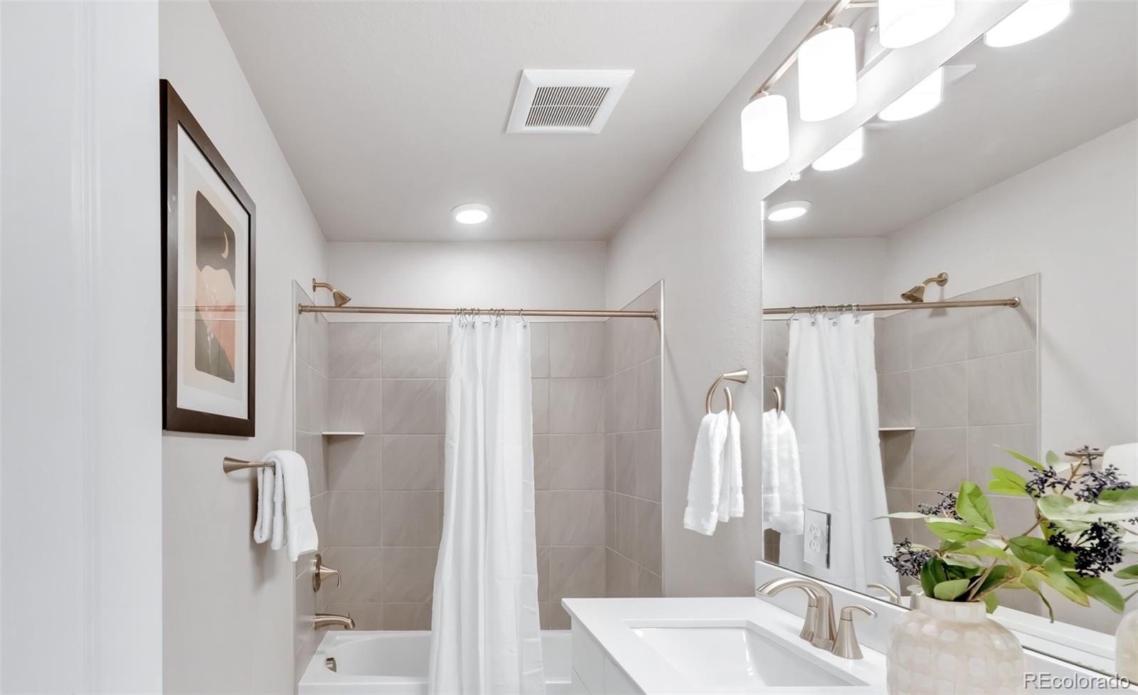 8275 Hunts Peak Street