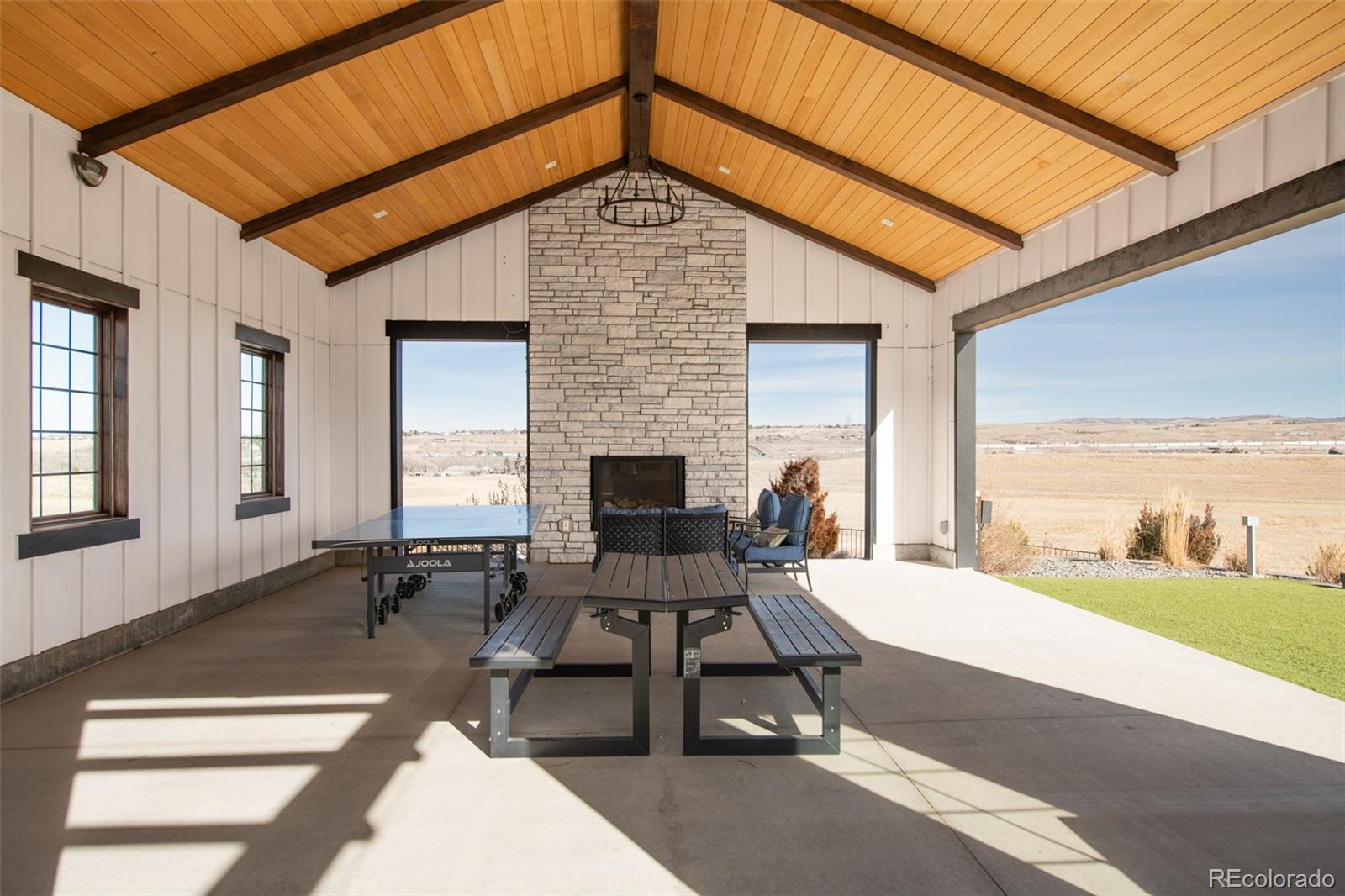 8275 Hunts Peak Street