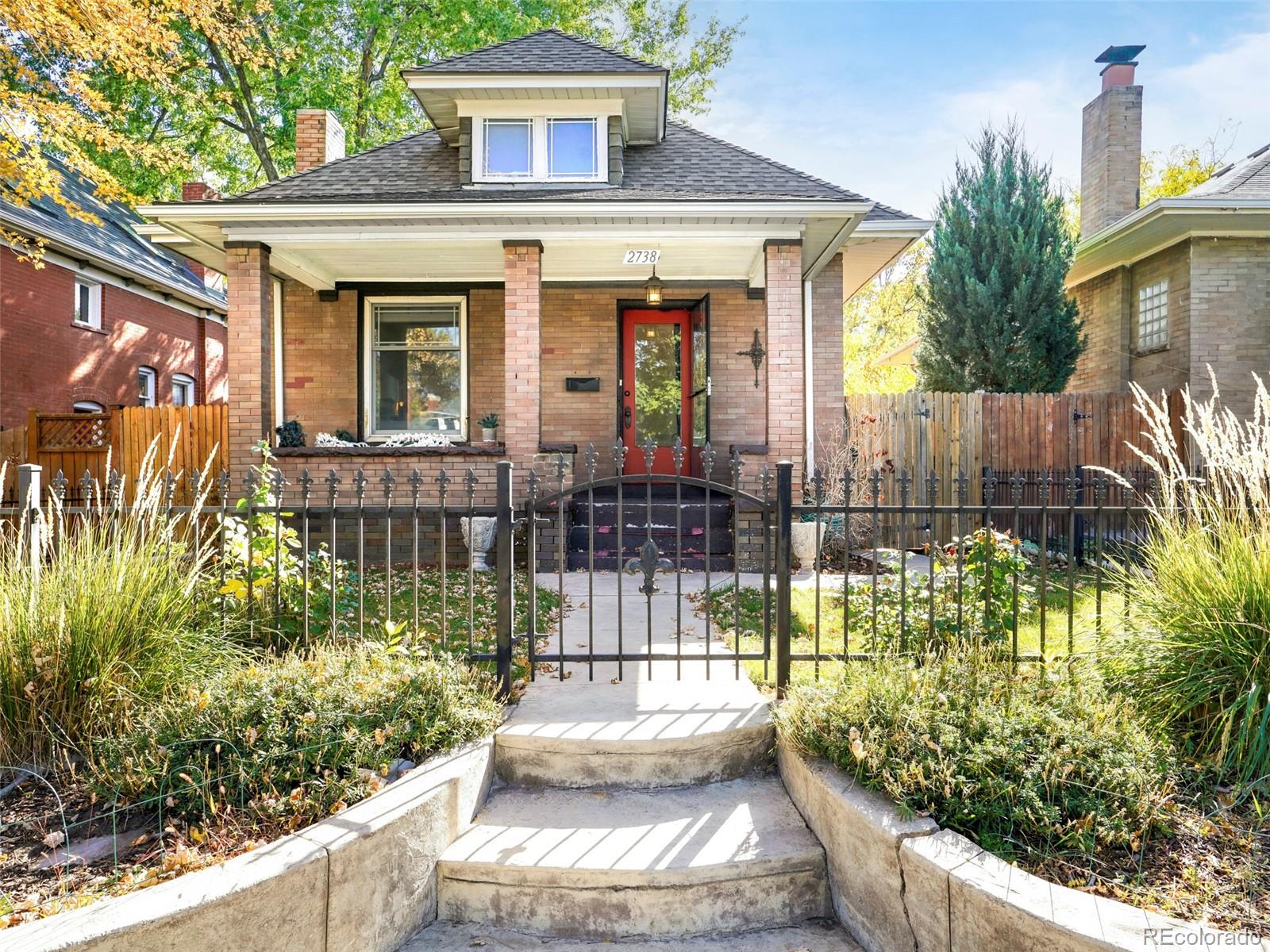 2738 W 38th Avenue