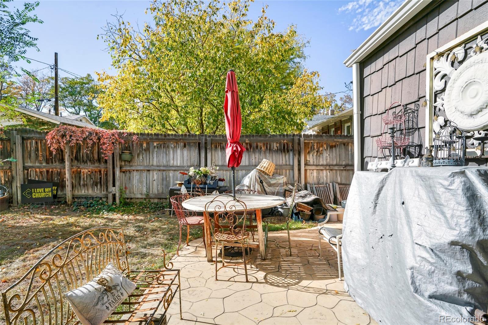 2738 W 38th Avenue