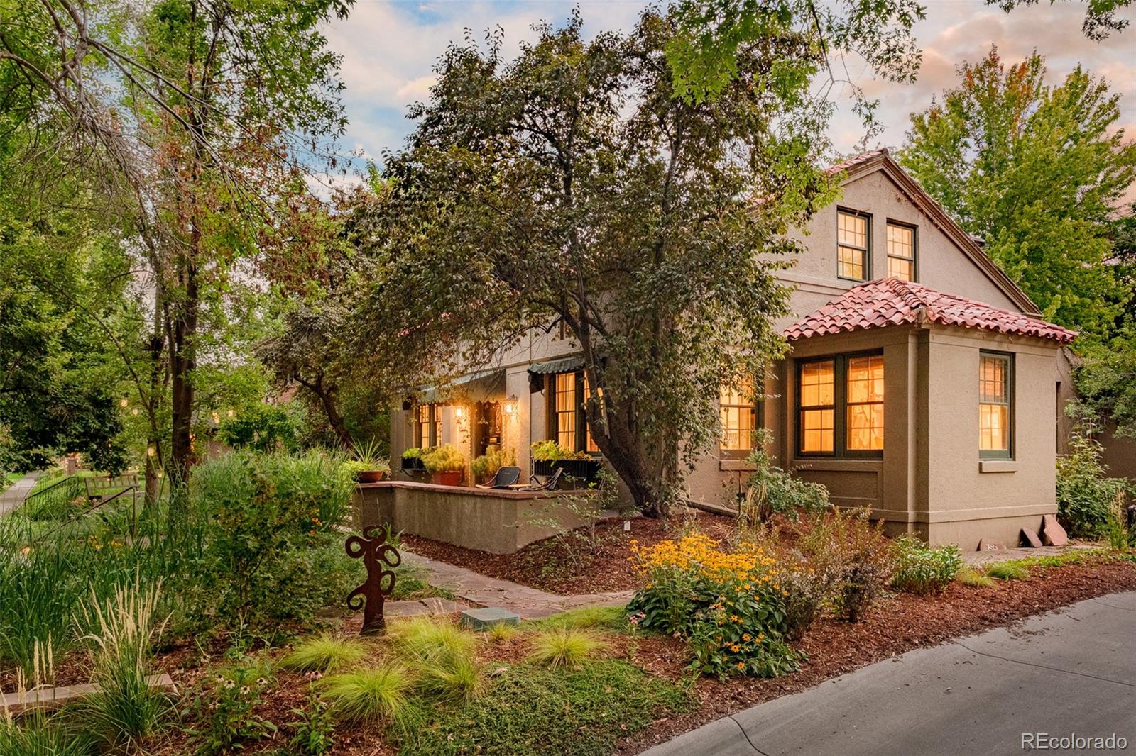 2057 Clermont Street