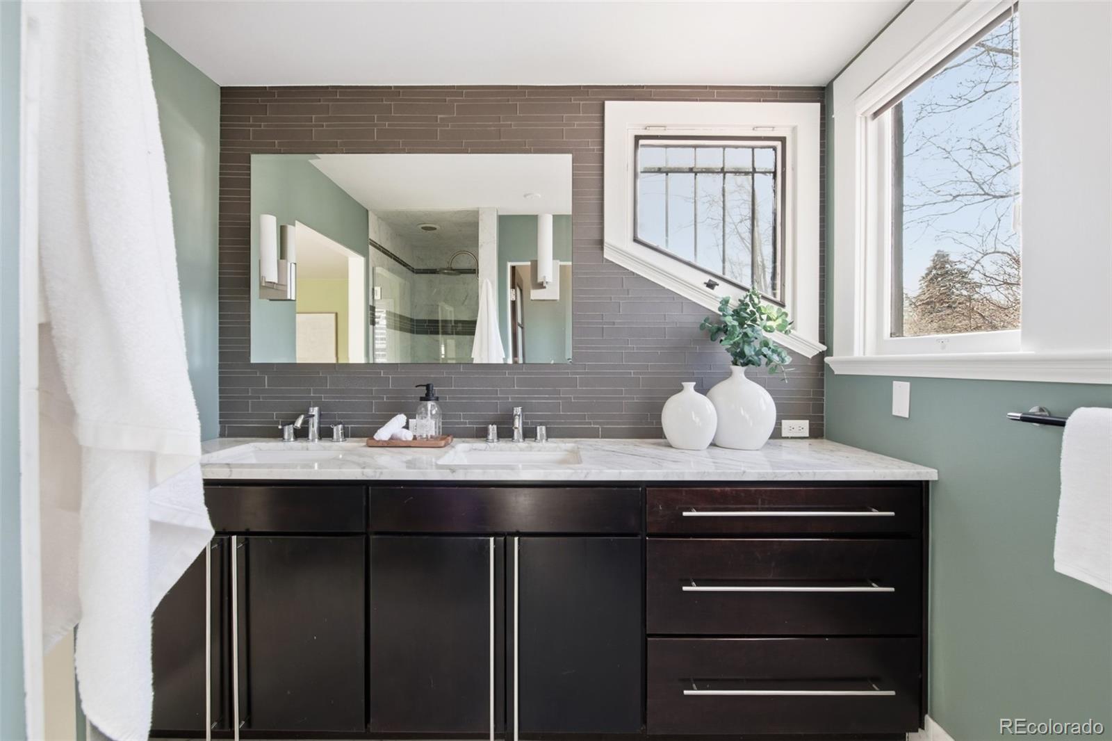 2057 Clermont Street