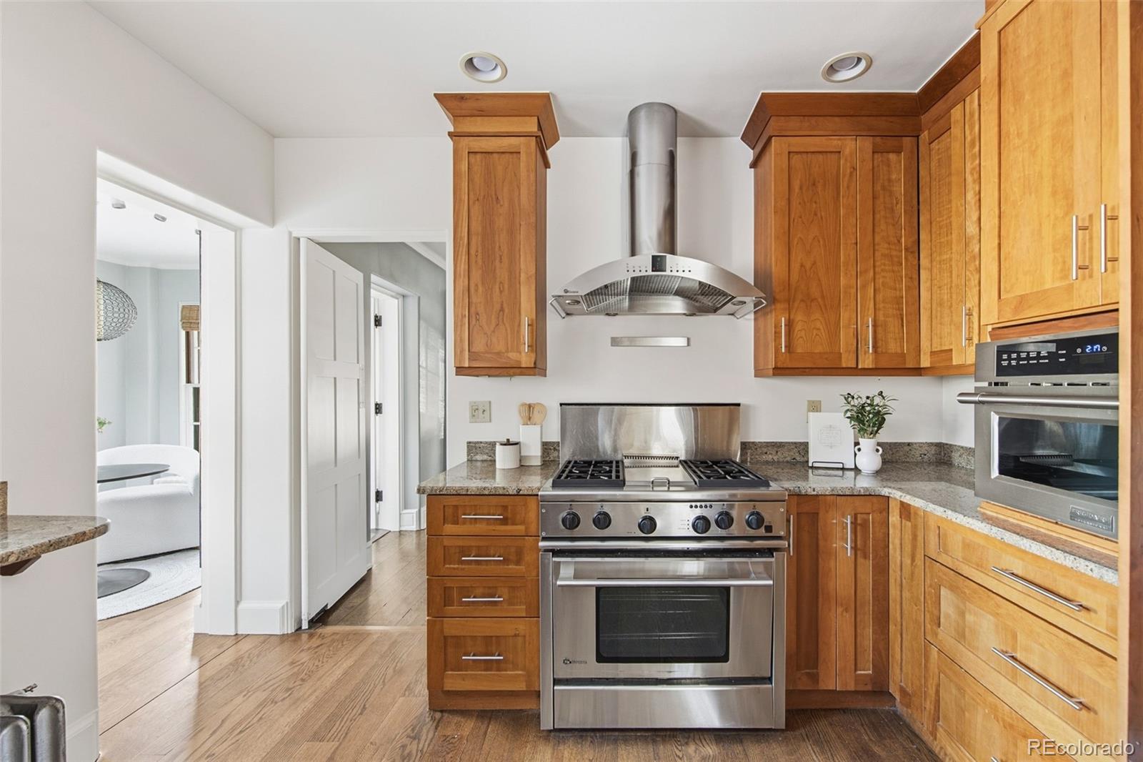 2057 Clermont Street