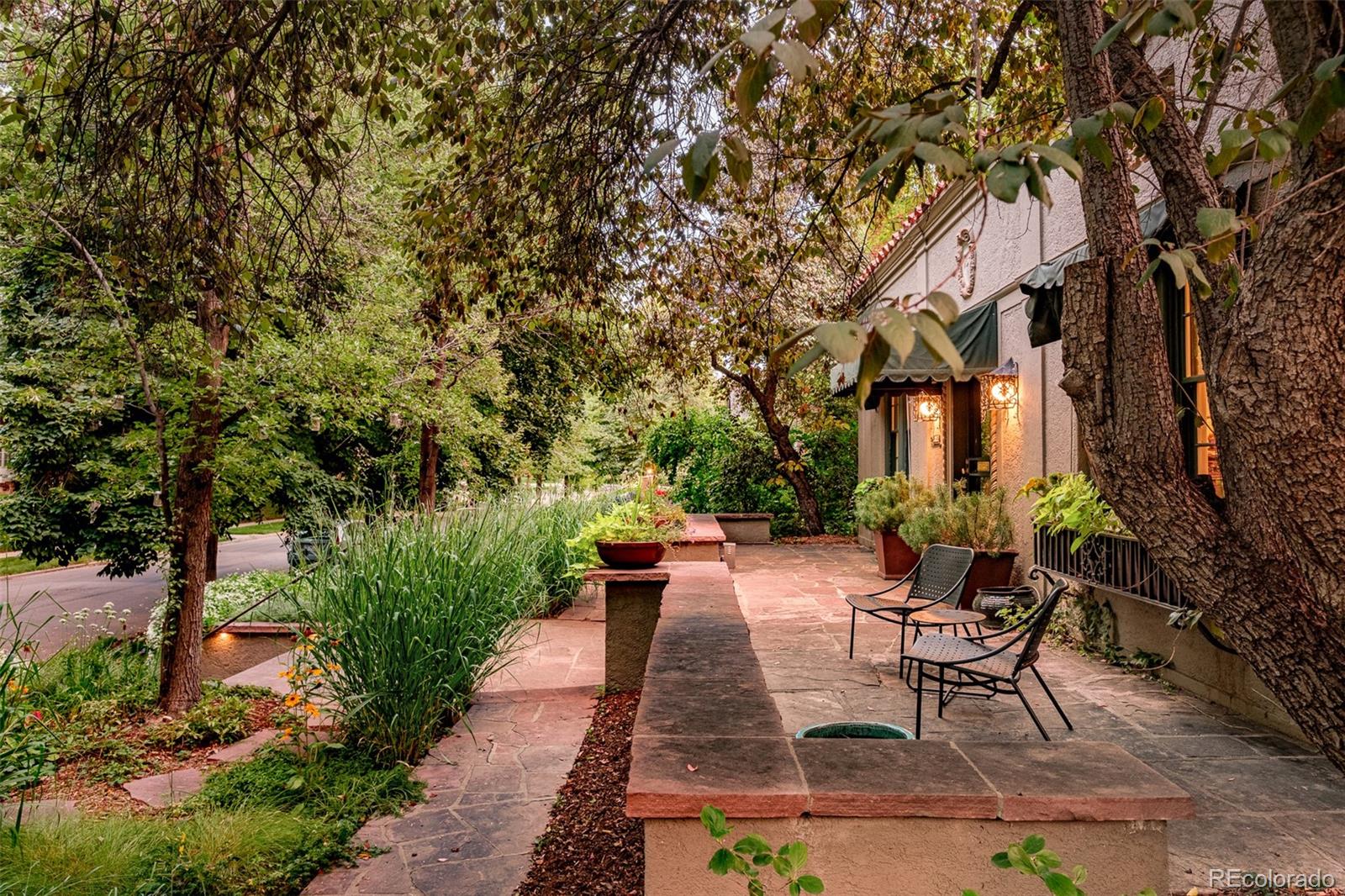 2057 Clermont Street