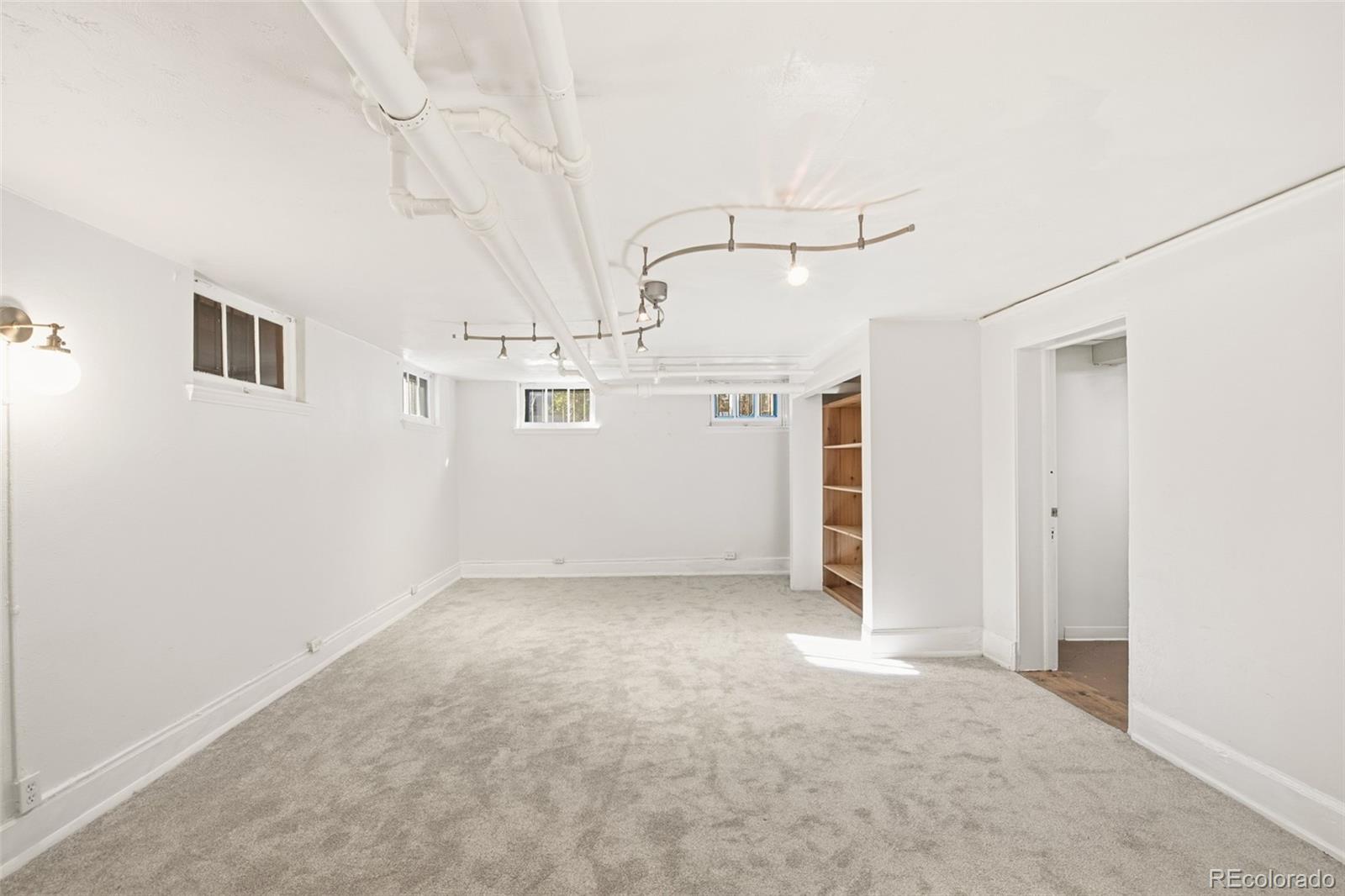 2057 Clermont Street