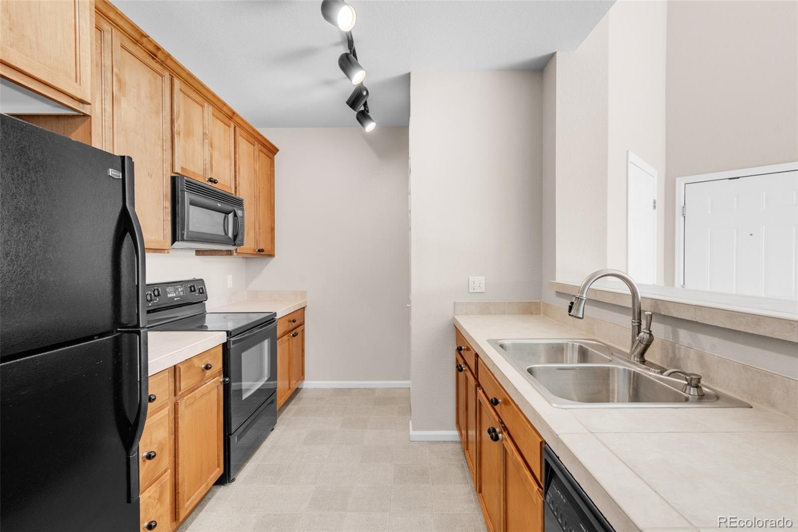 3854 S Dayton Way Unit: 304
