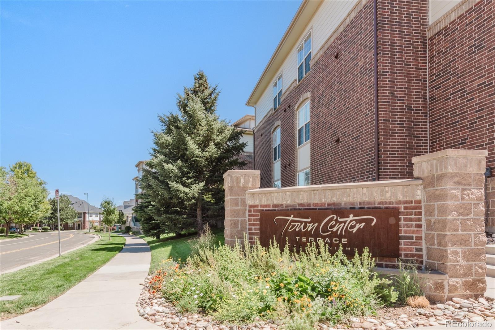 3854 S Dayton Way Unit: 304