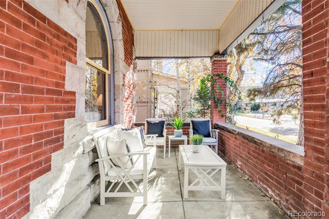 3336 Bryant Street